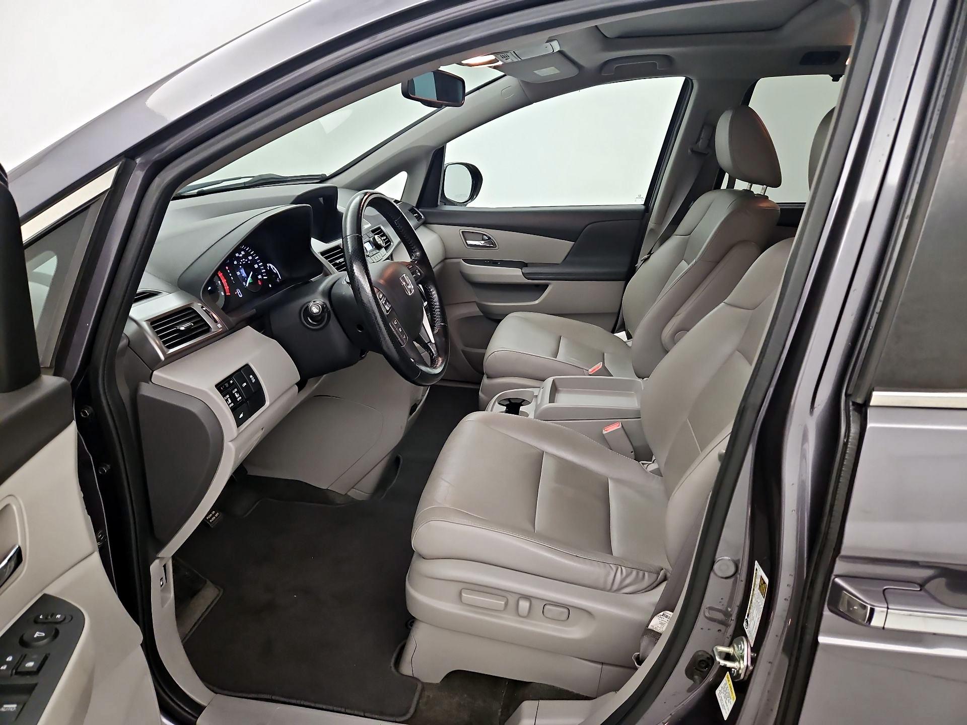Thumbnail: 2015 Honda Odyssey - 11