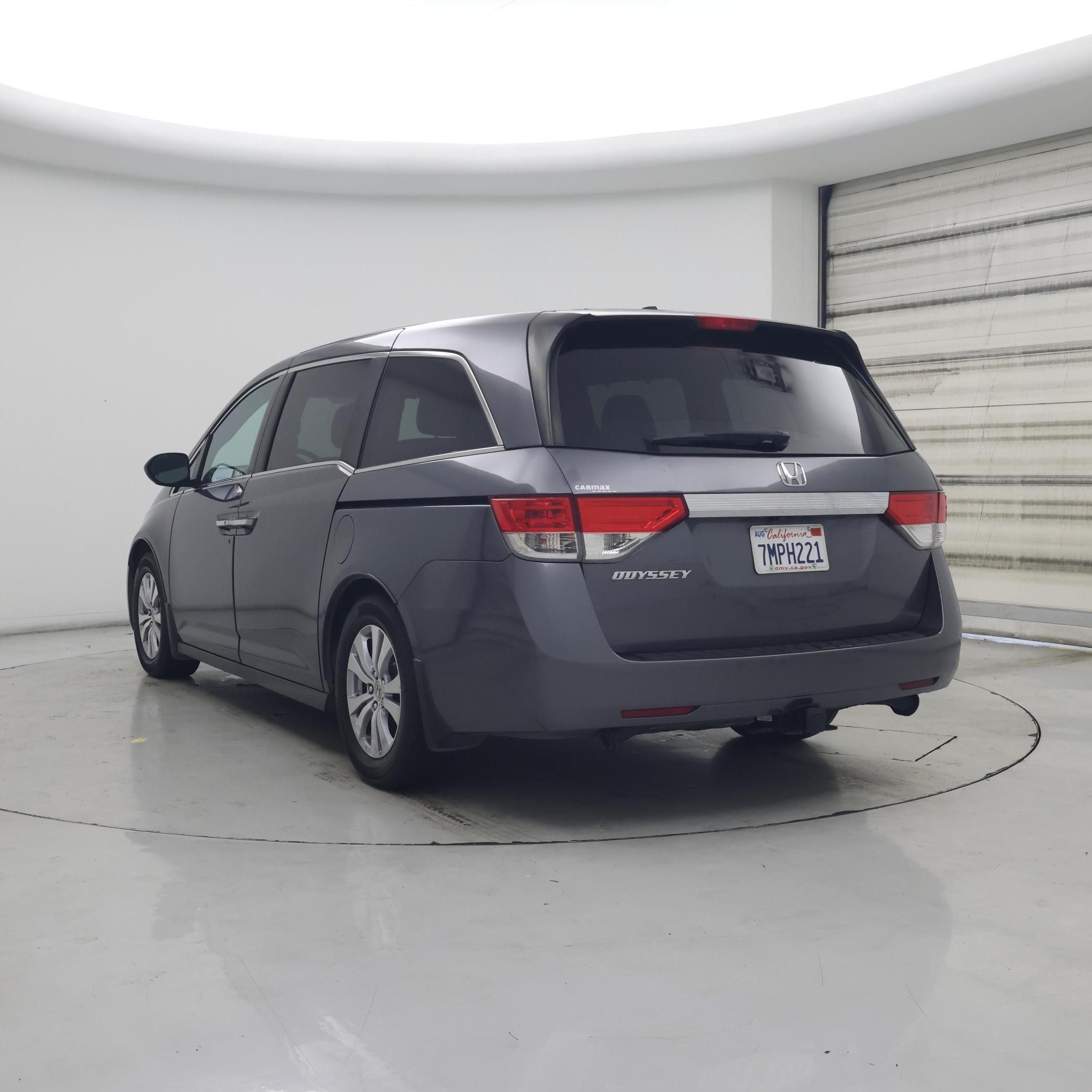 Thumbnail: 2015 Honda Odyssey - 2
