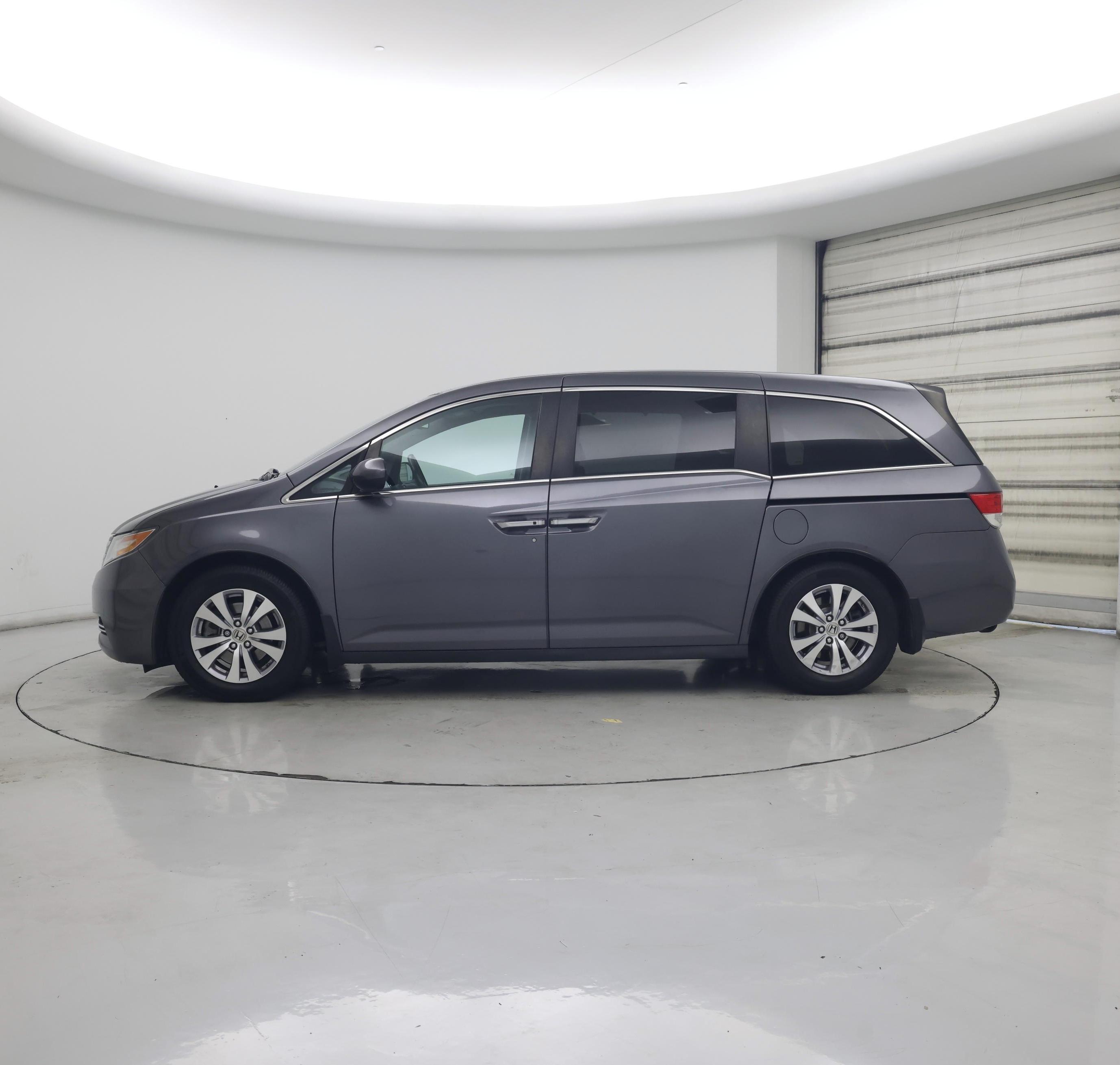 Thumbnail: 2015 Honda Odyssey - 3