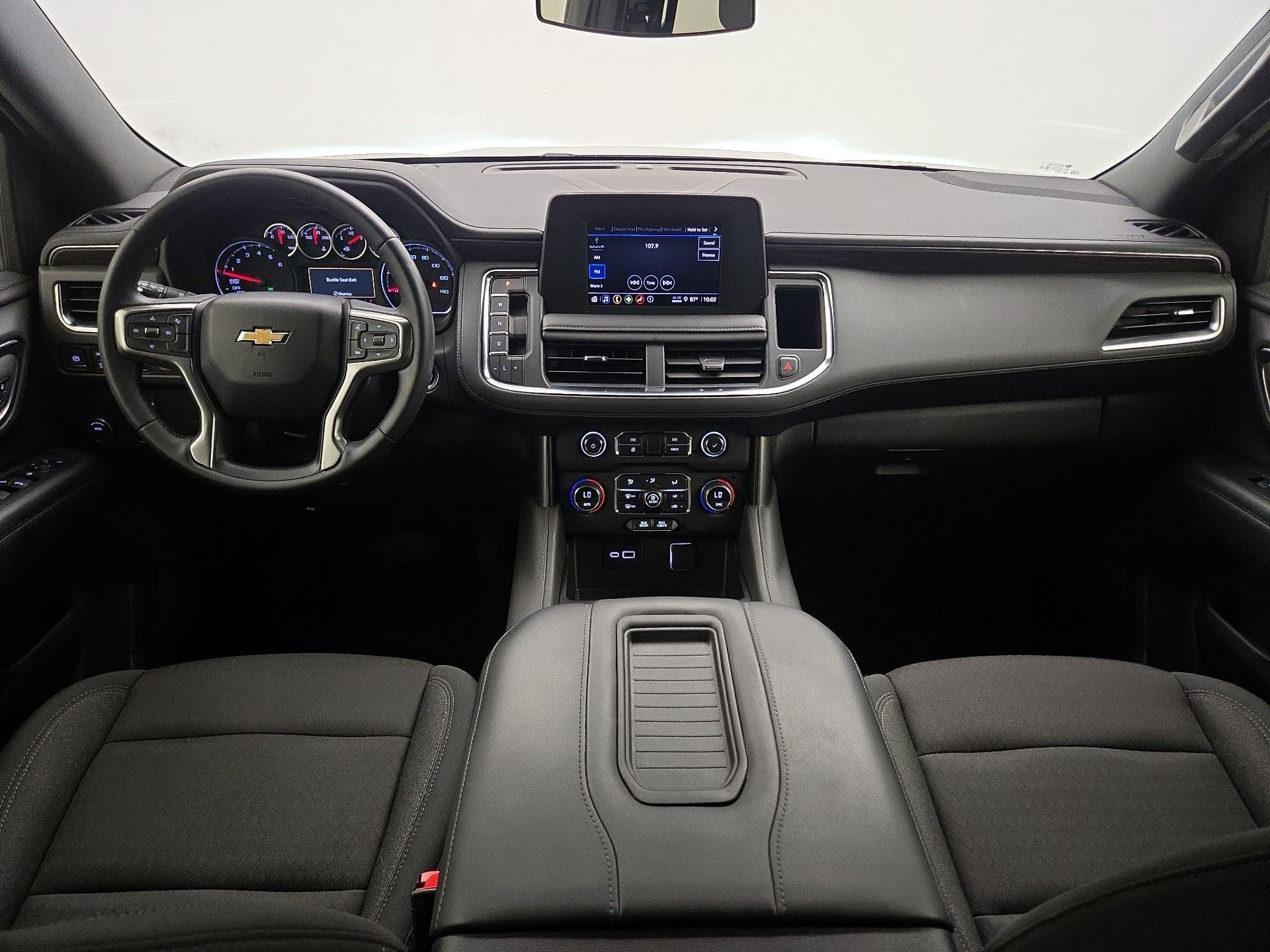 Thumbnail: 2024 Chevrolet Suburban - 9