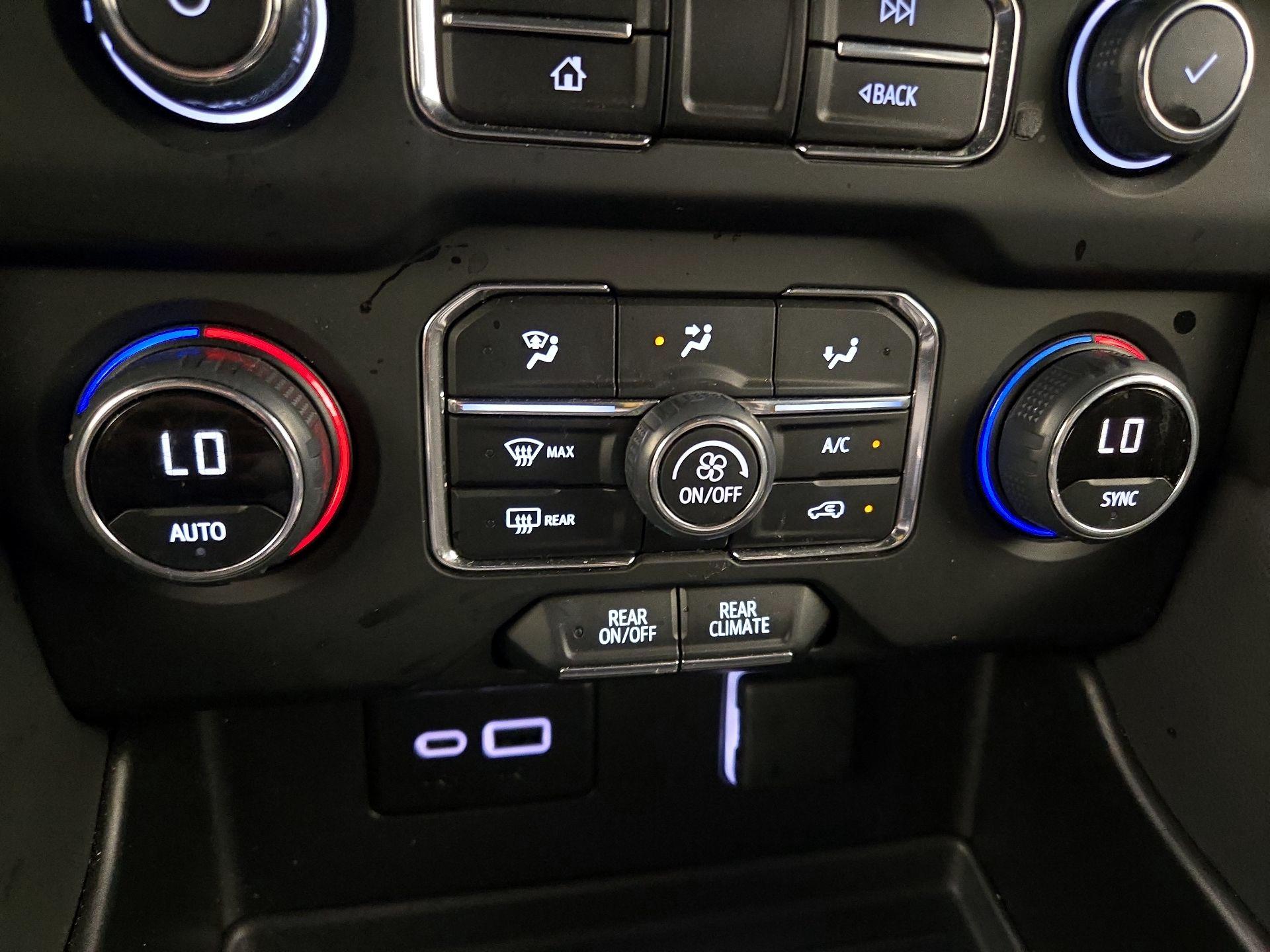 Thumbnail: 2024 Chevrolet Suburban - 16