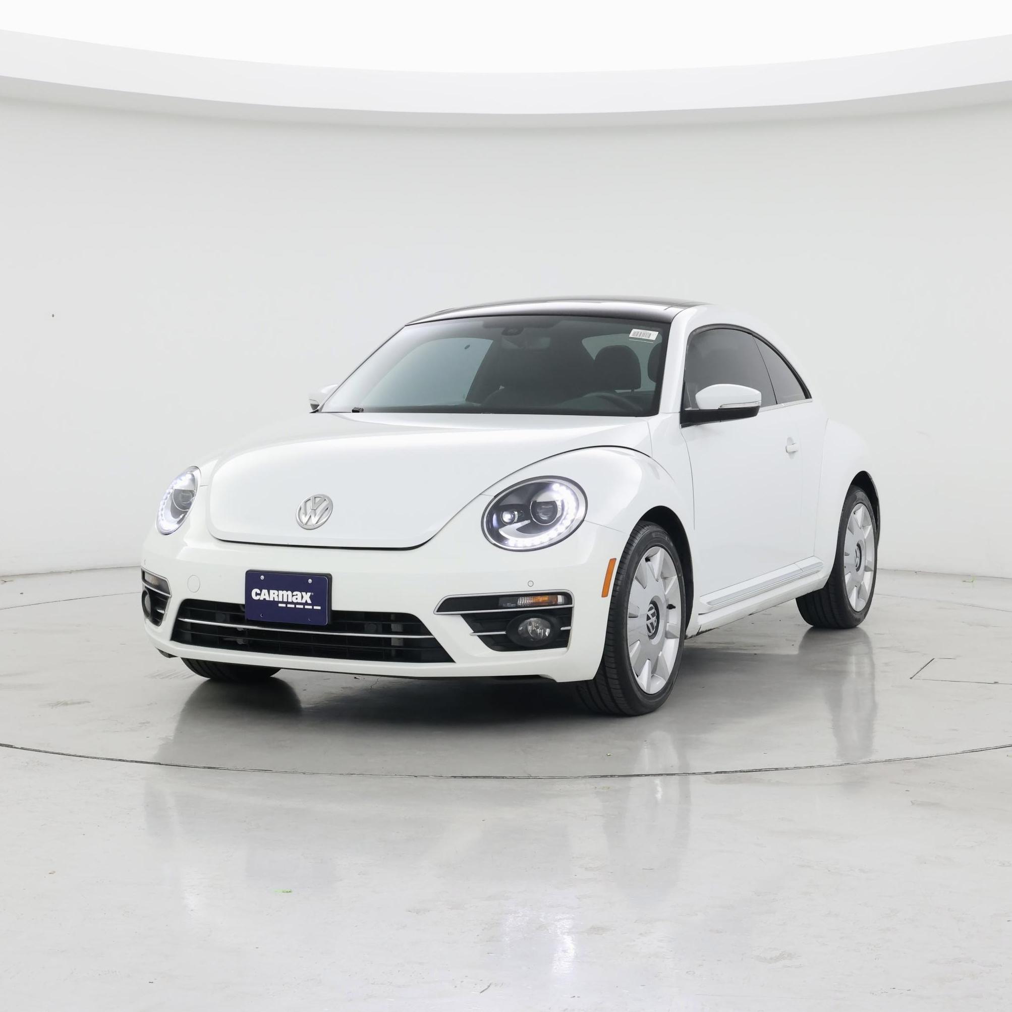 Thumbnail: 2019 Volkswagen Beetle - 4