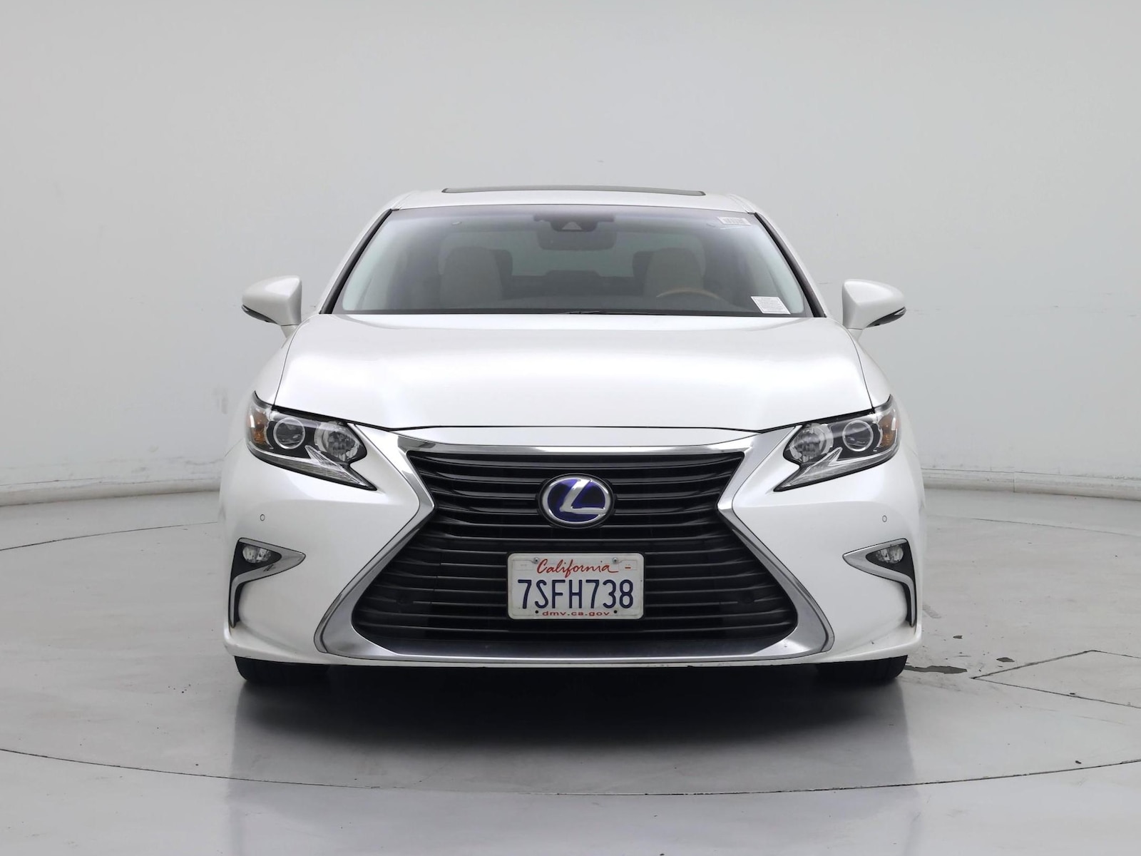 2016 Lexus ES 300h - Photo 6
