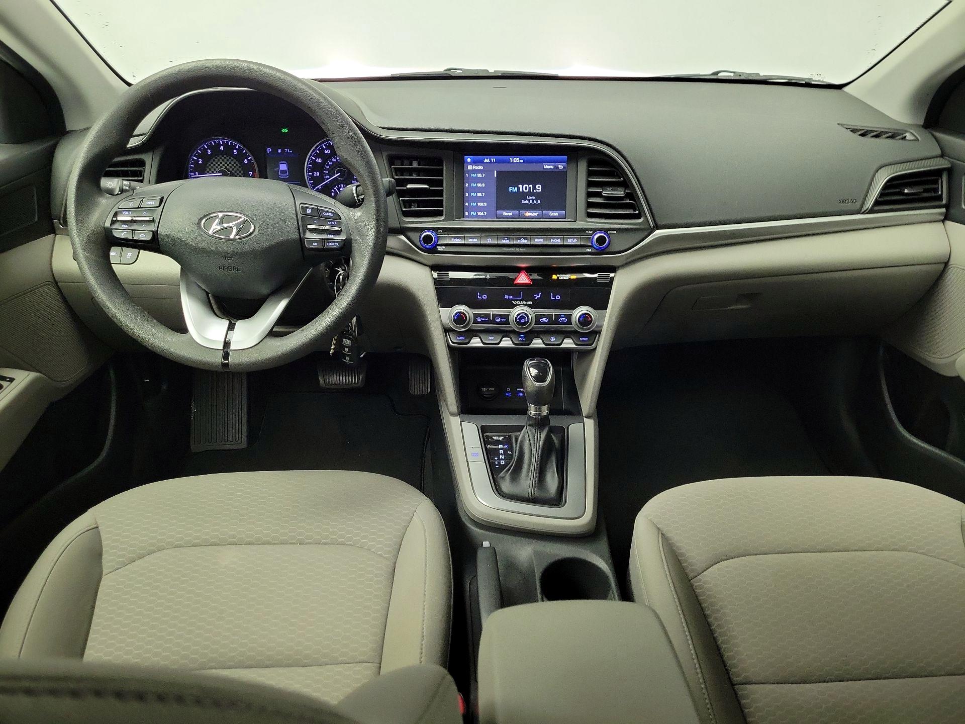 Thumbnail: 2020 Hyundai Elantra - 9