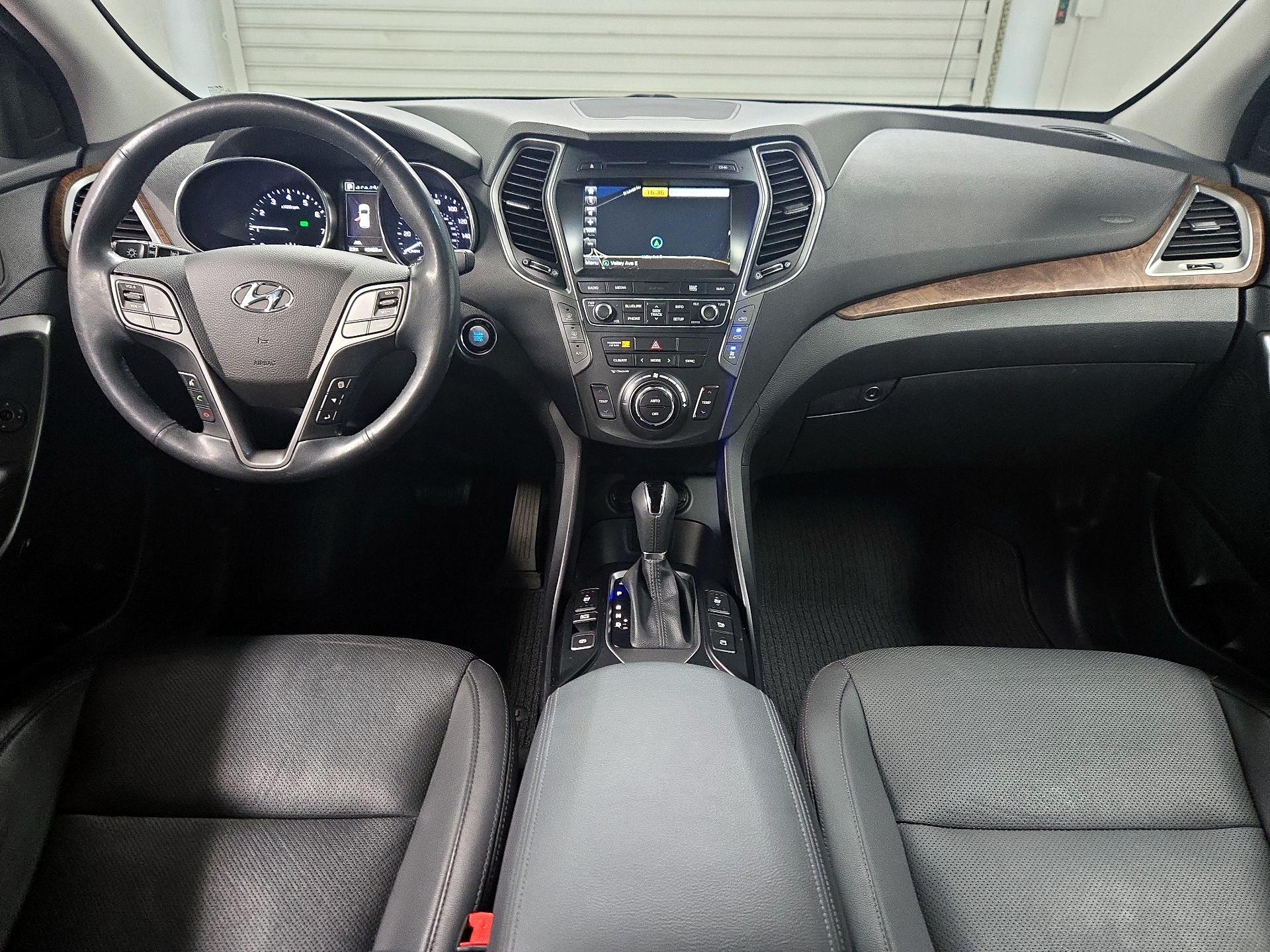 Thumbnail: 2017 Hyundai Santa Fe - 9