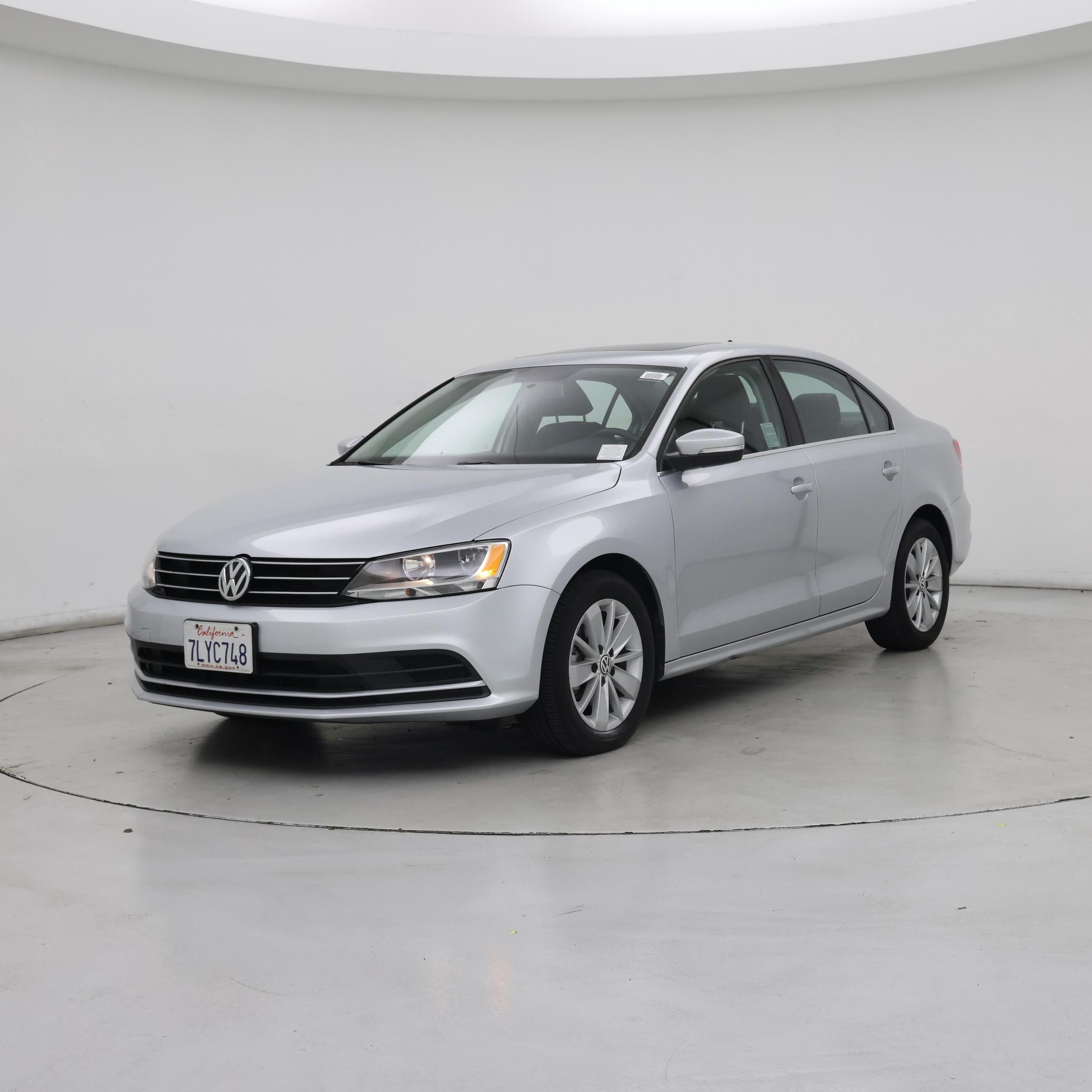 Thumbnail: 2015 Volkswagen Jetta - 4