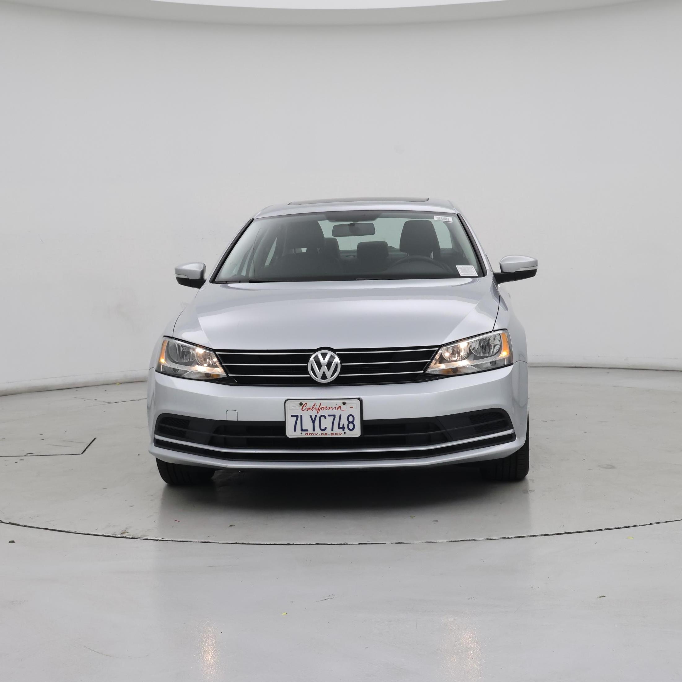 Thumbnail: 2015 Volkswagen Jetta - 5