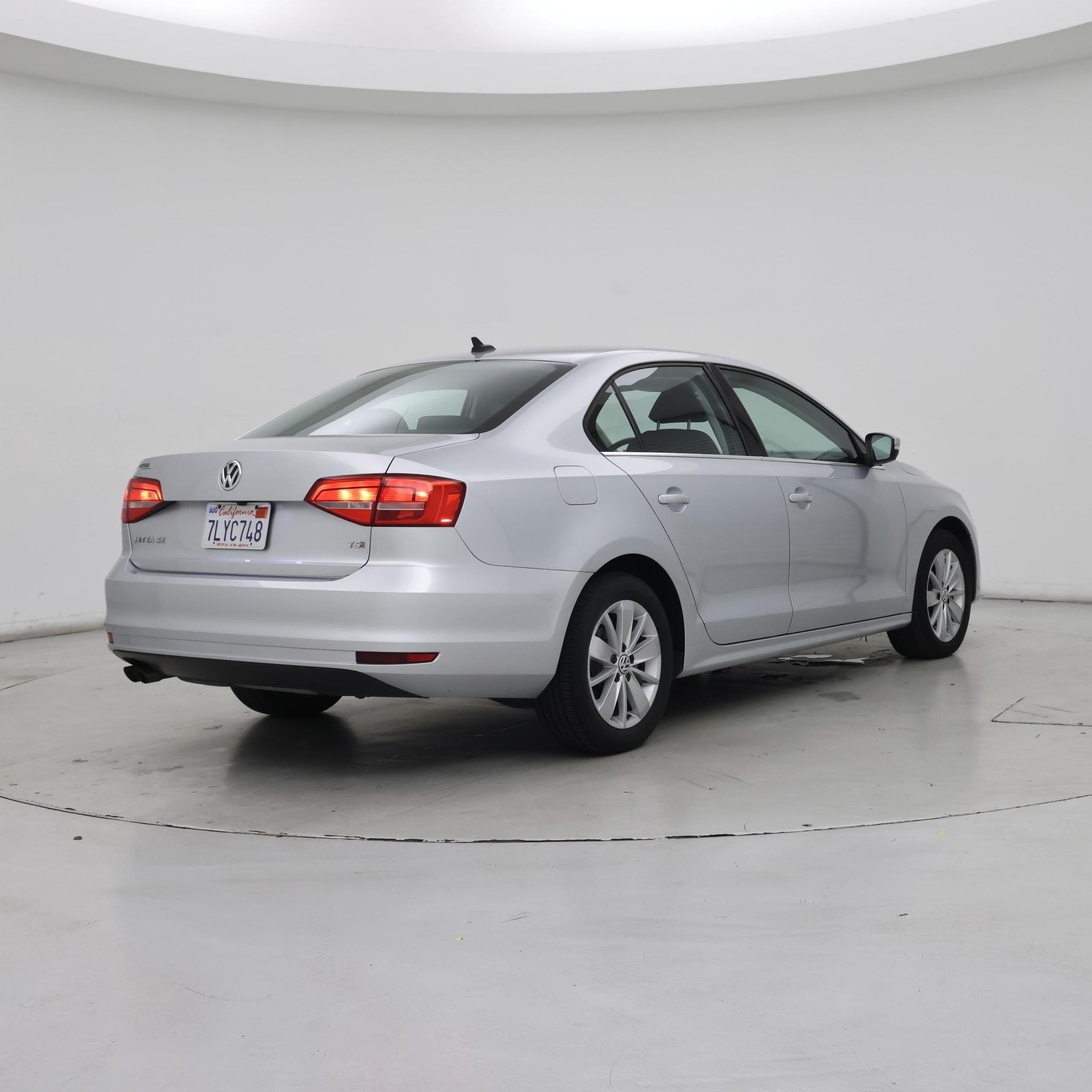 Thumbnail: 2015 Volkswagen Jetta - 8