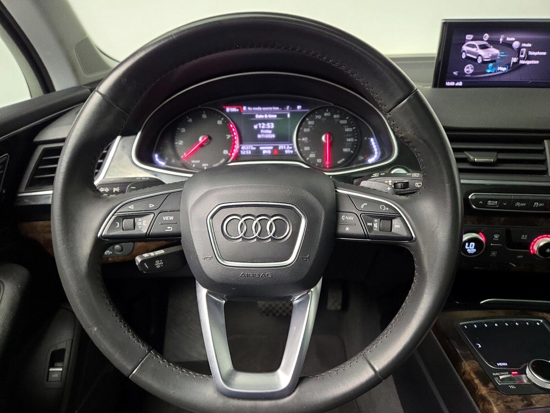 Thumbnail: 2018 Audi Q7 - 10