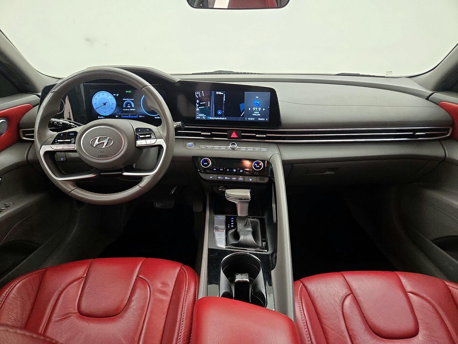 Thumbnail: 2023 Hyundai Elantra - 9