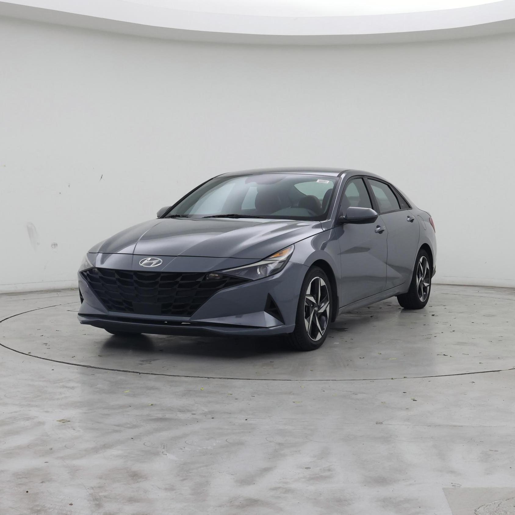 Thumbnail: 2023 Hyundai Elantra - 4