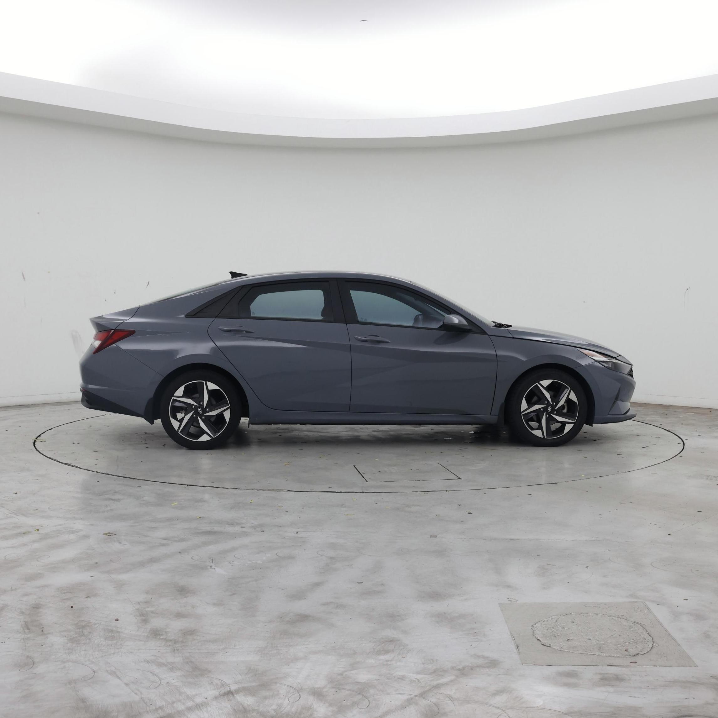 Thumbnail: 2023 Hyundai Elantra - 7