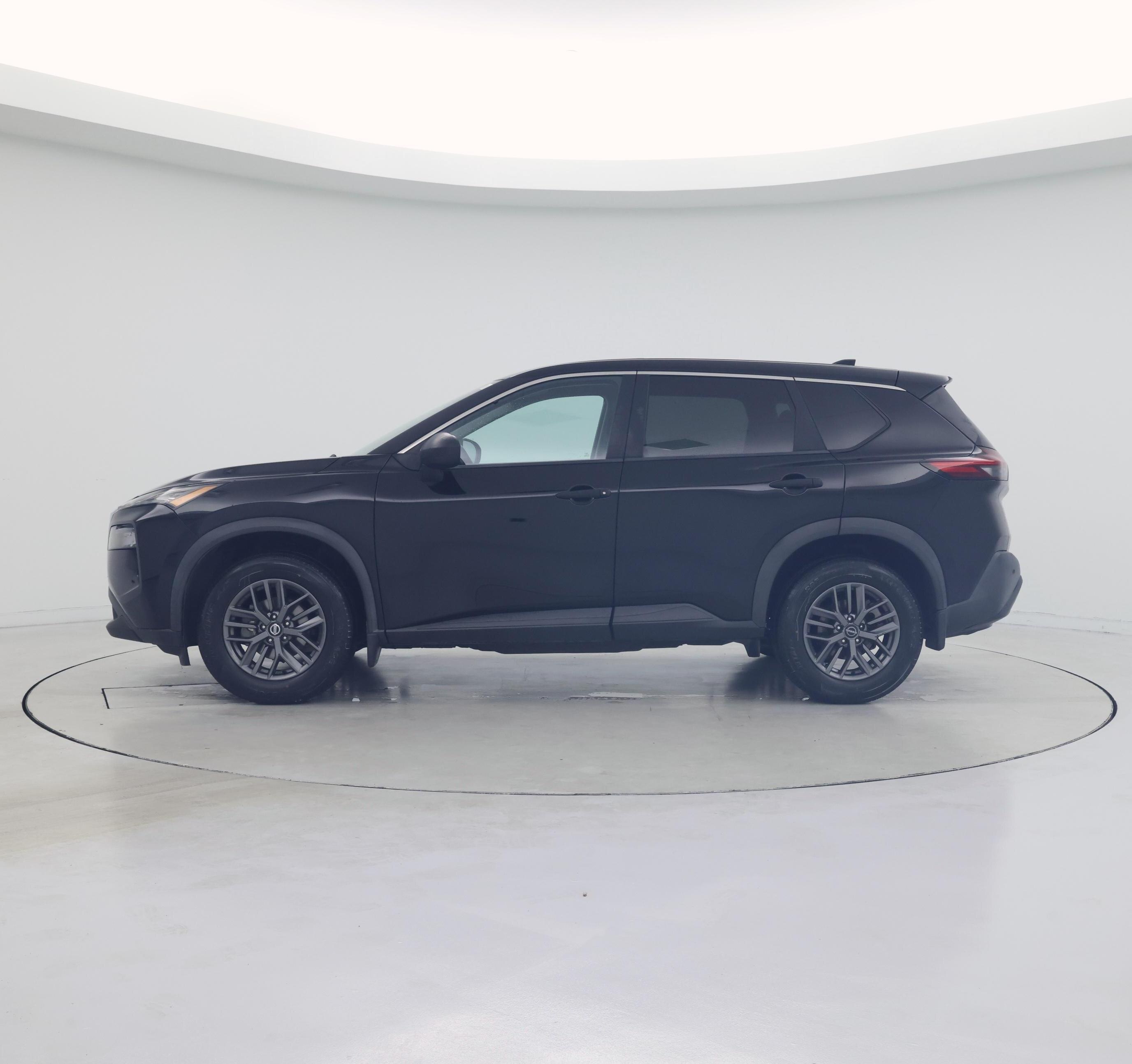 Thumbnail: 2021 Nissan Rogue - 3