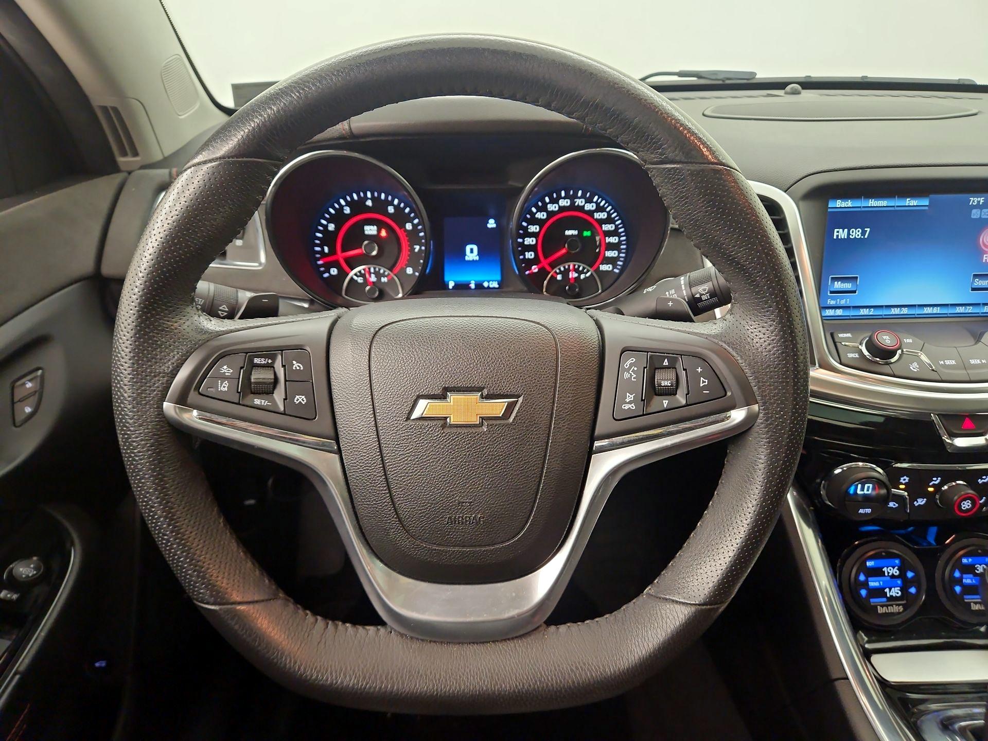 Thumbnail: 2016 Chevrolet  - 10