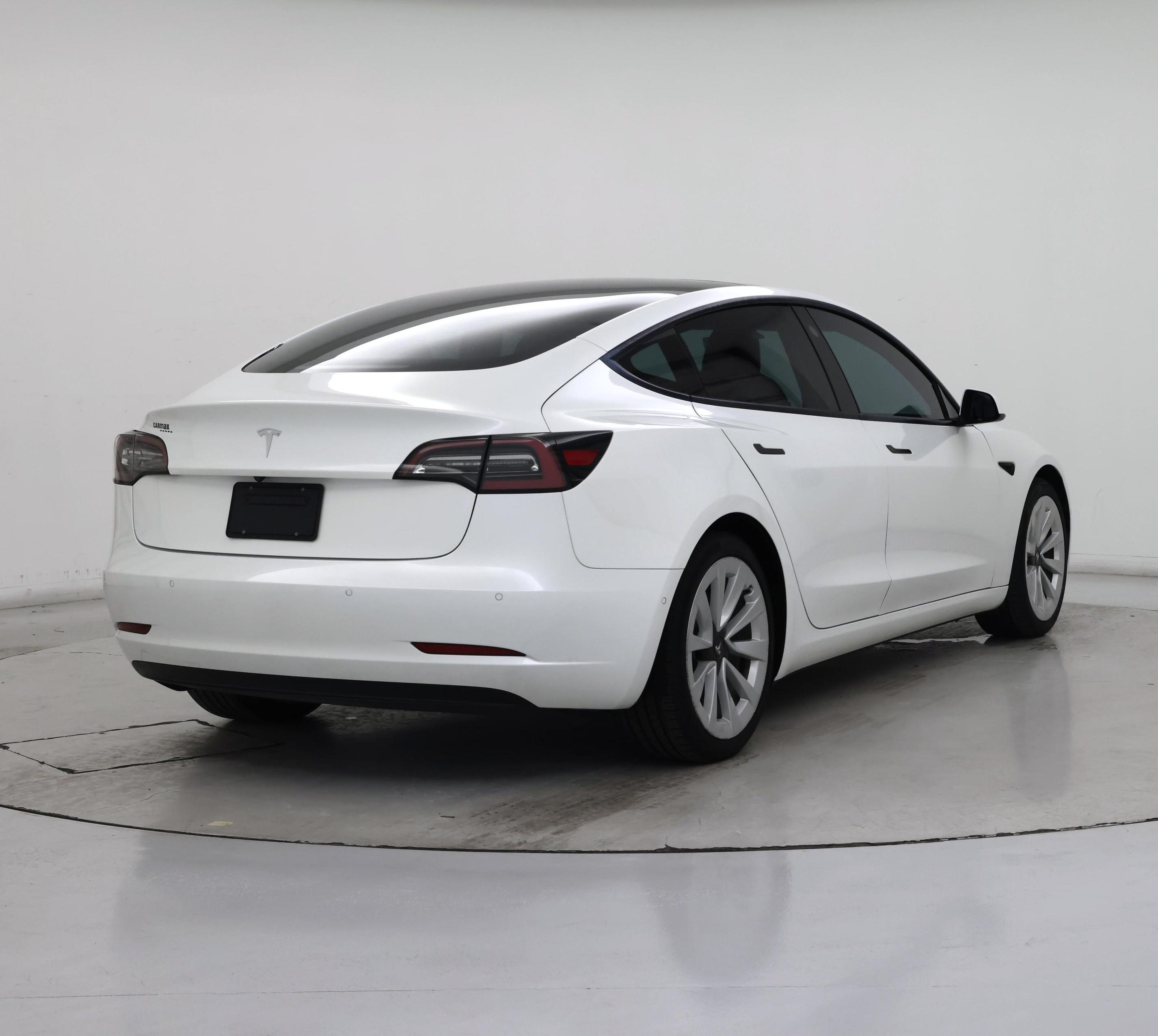 Thumbnail: 2021 Tesla Model 3 - 8