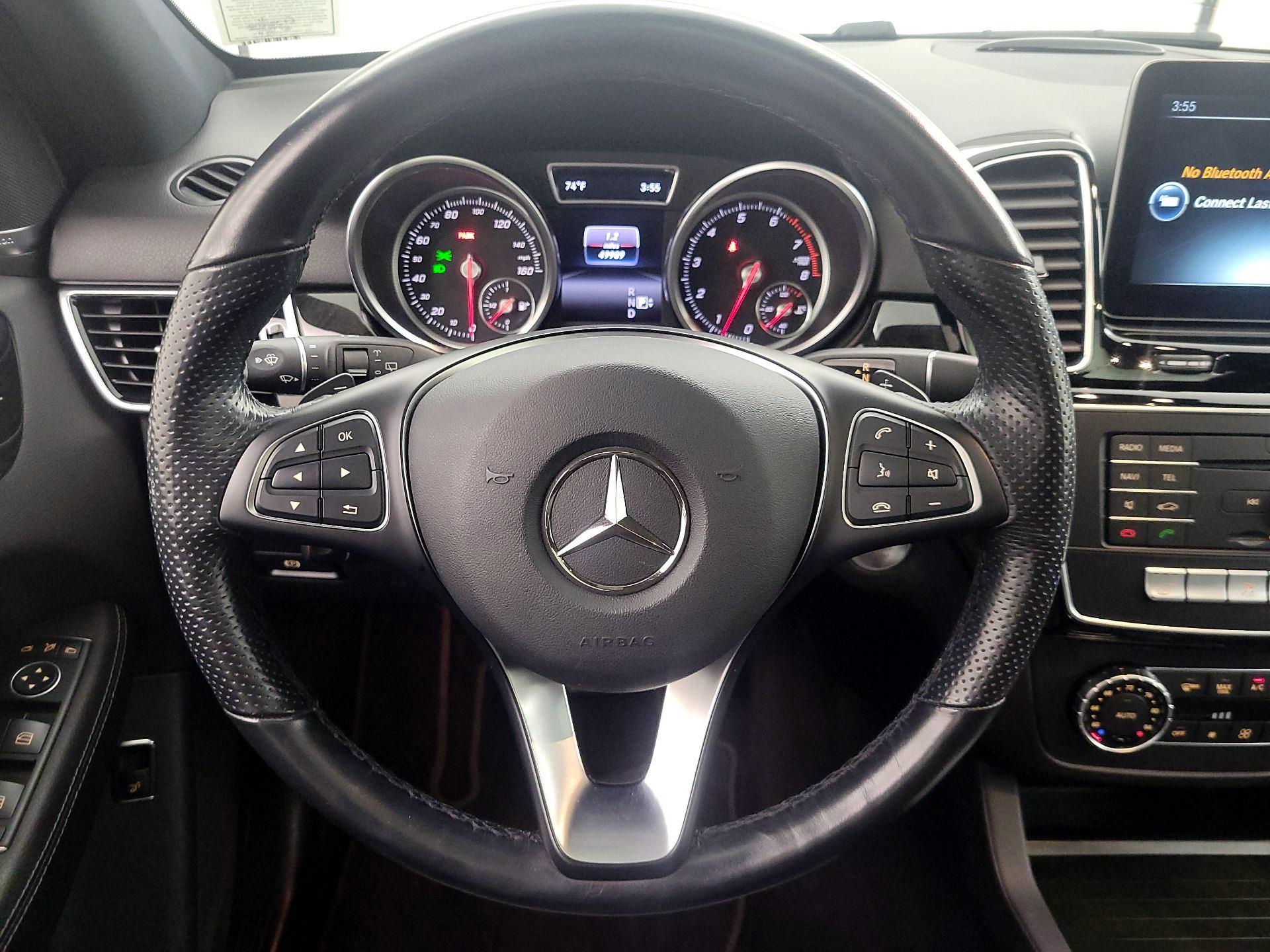 Thumbnail: 2016 Mercedes-Benz GLE - 10