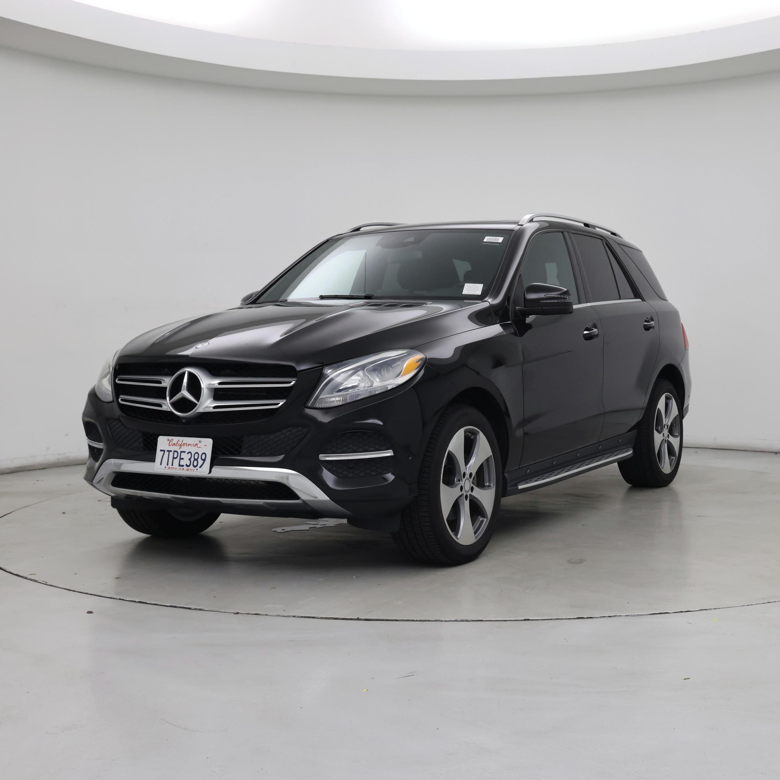 Thumbnail: 2016 Mercedes-Benz GLE - 4