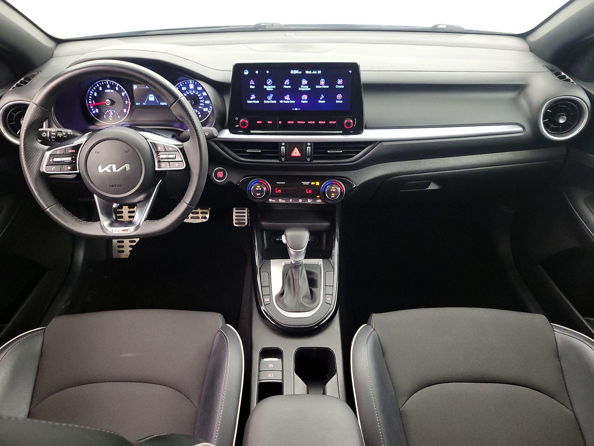 Thumbnail: 2023 Kia Forte - 9