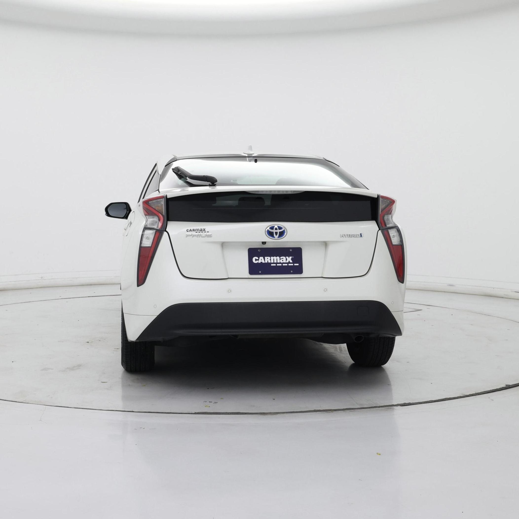 Thumbnail: 2016 Toyota Prius - 6