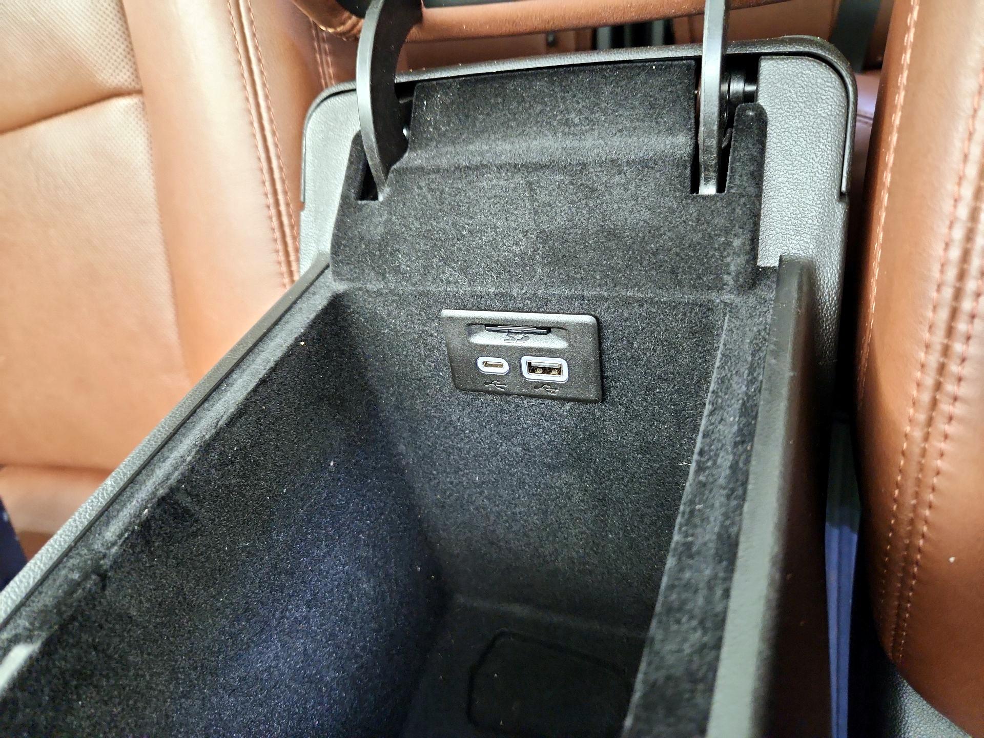 Thumbnail: 2020 Cadillac XT5 - 17