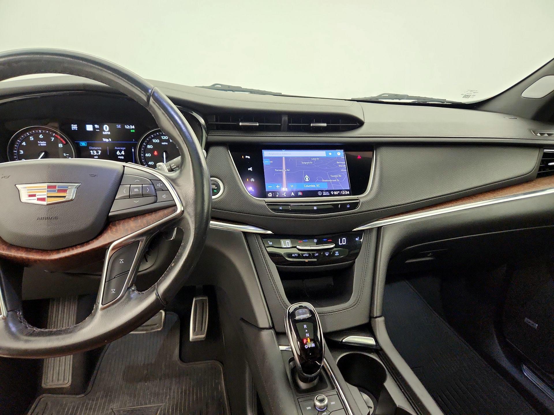 Thumbnail: 2020 Cadillac XT5 - 8