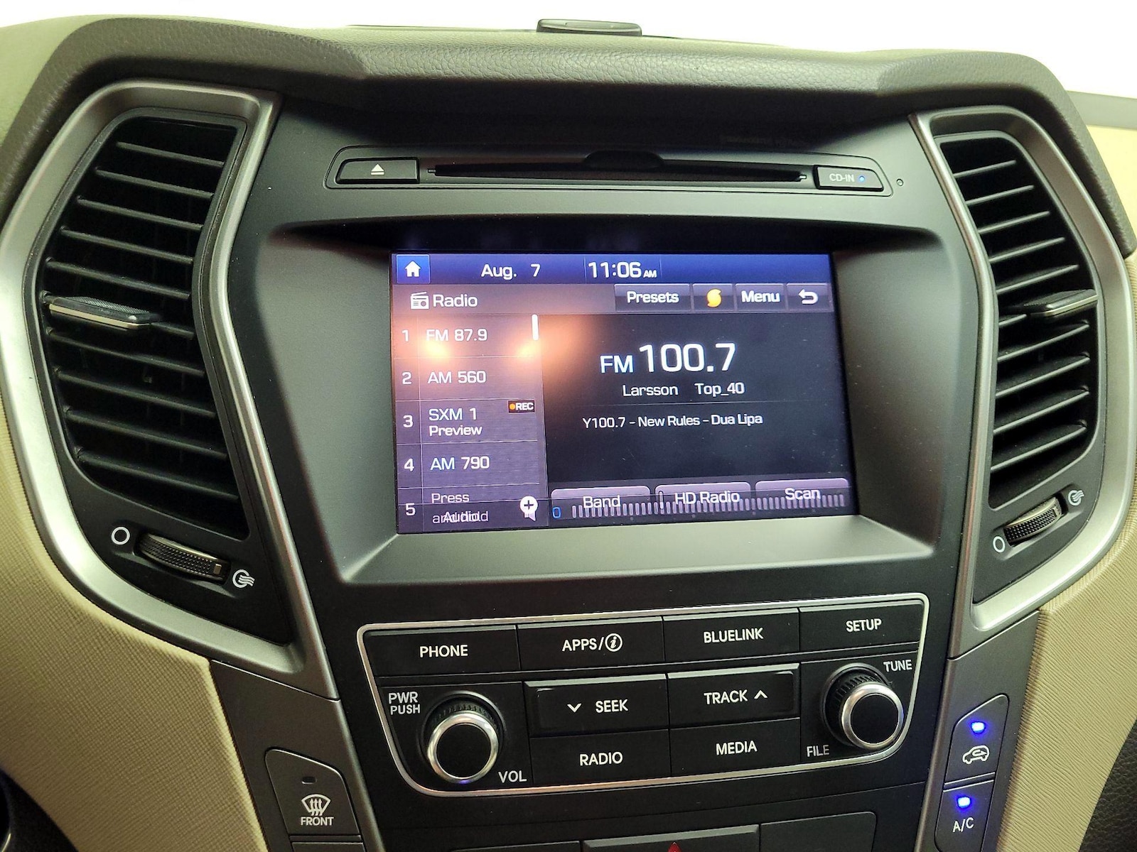 2018 Hyundai Santa Fe Sport - Photo 17