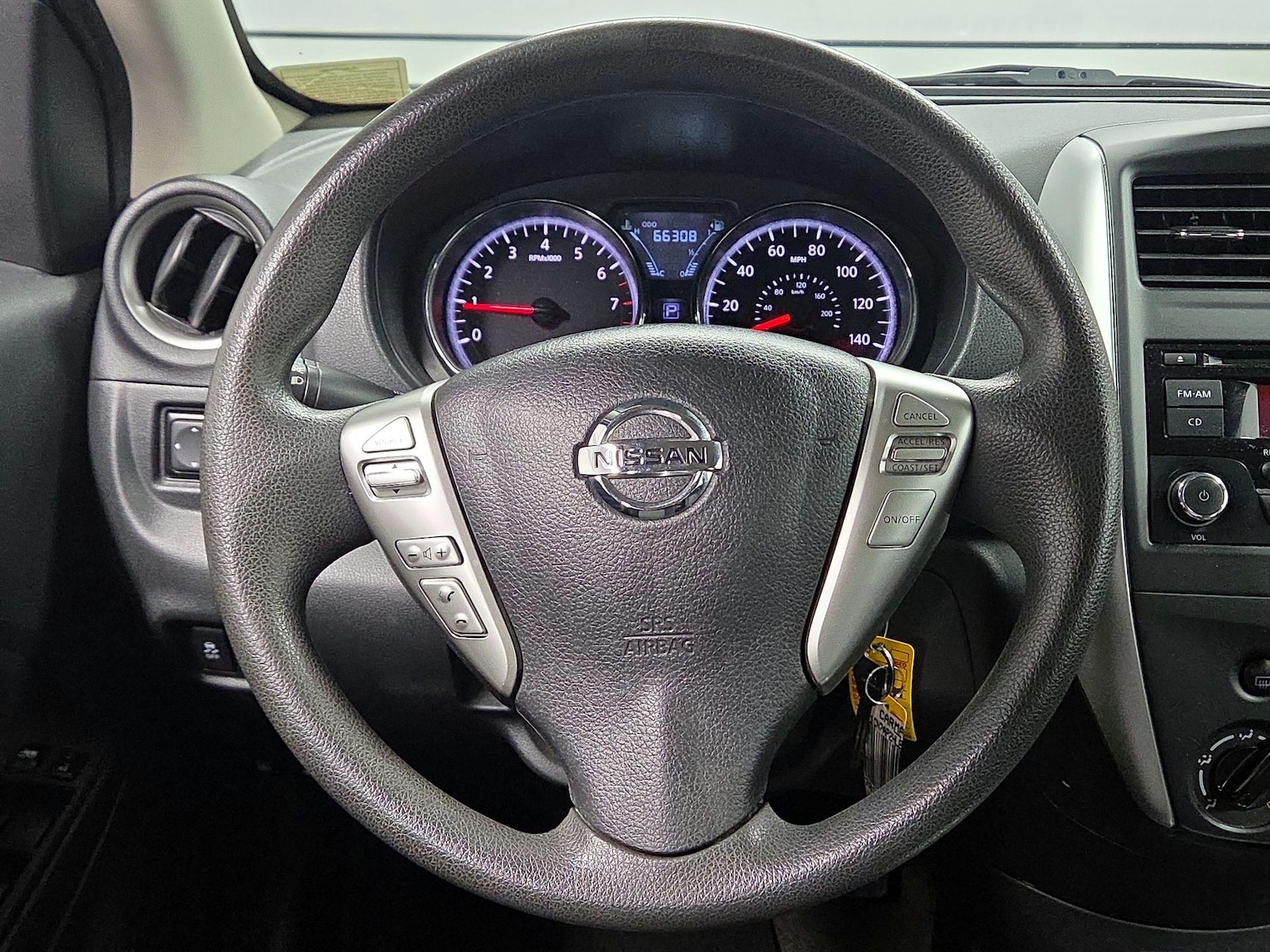2017 Nissan Versa Sedan SV - Photo 11
