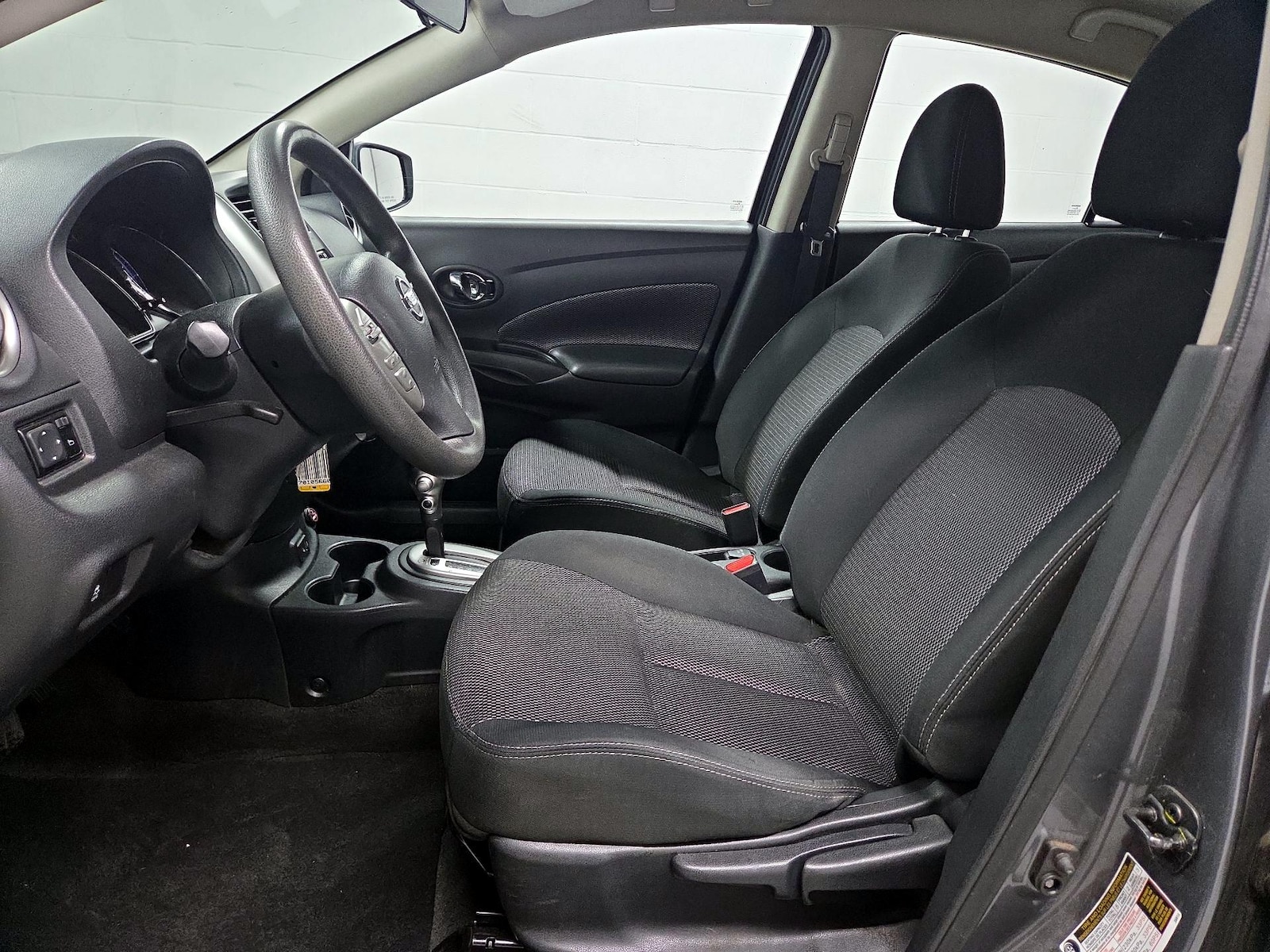 2017 Nissan Versa Sedan SV - Photo 12