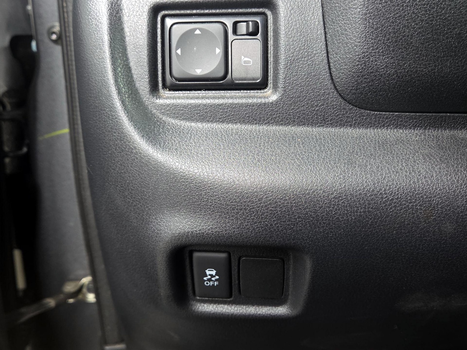 2017 Nissan Versa Sedan SV - Photo 14