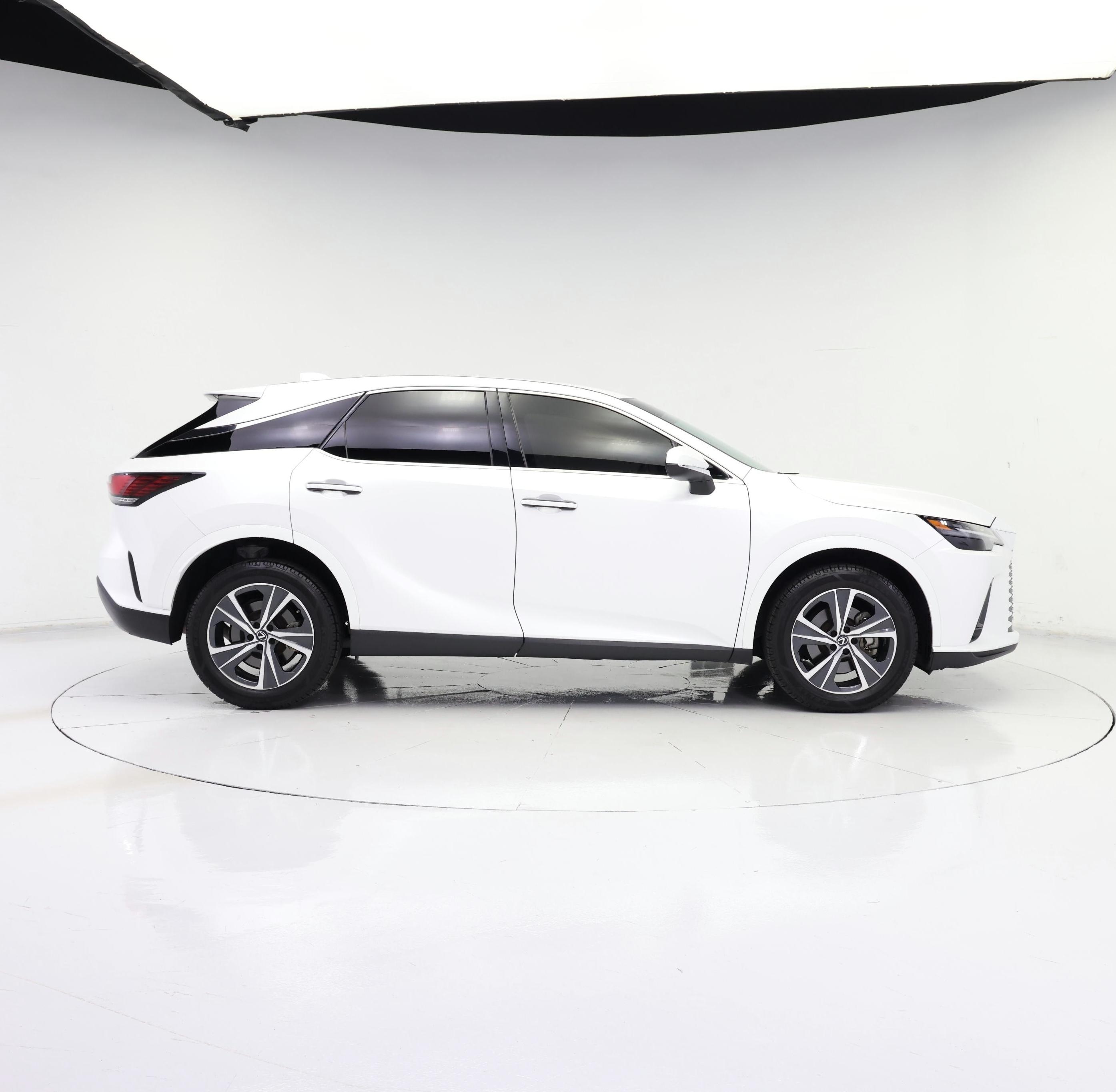 Thumbnail: 2023 Lexus RX - 7
