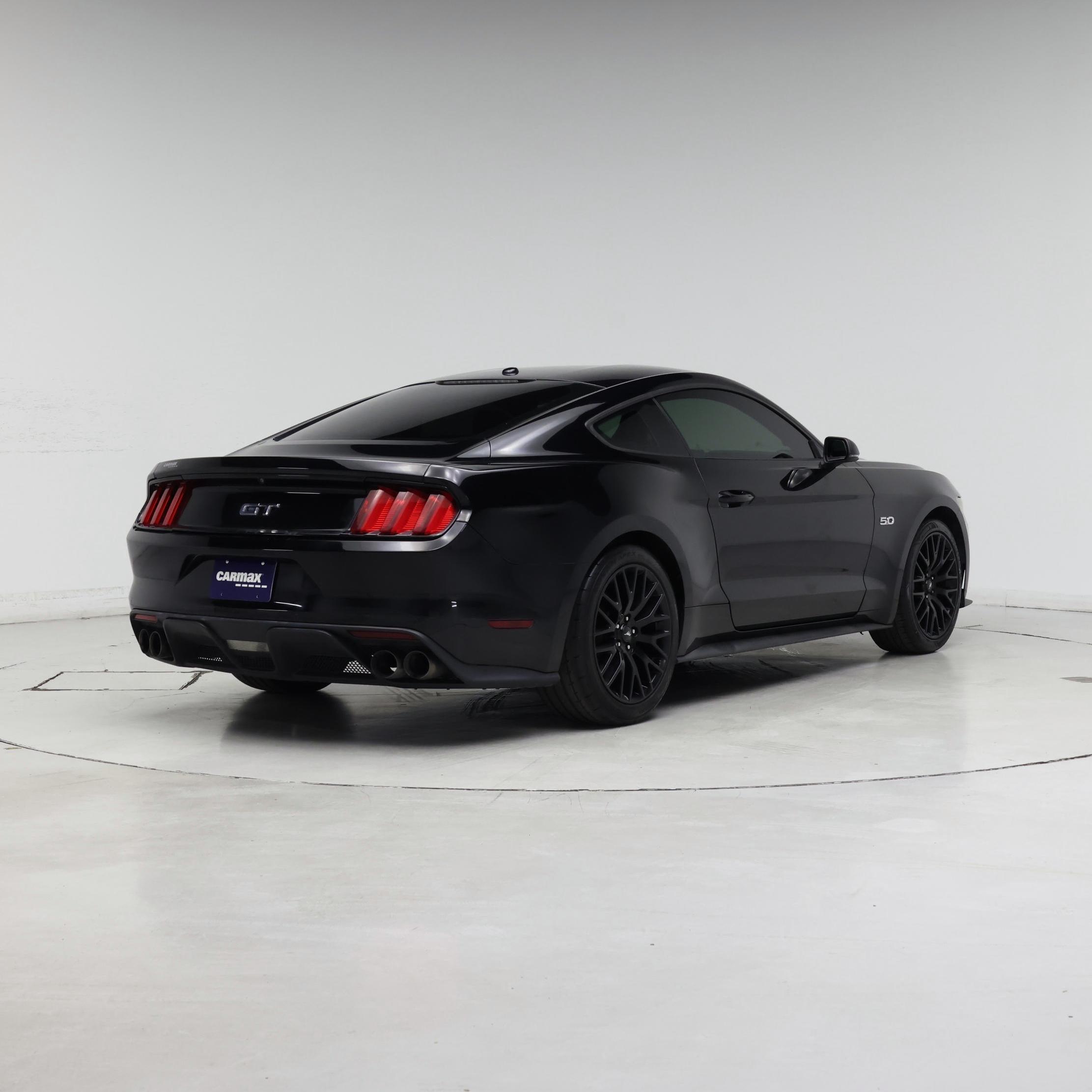 Thumbnail: 2017 Ford Mustang - 8