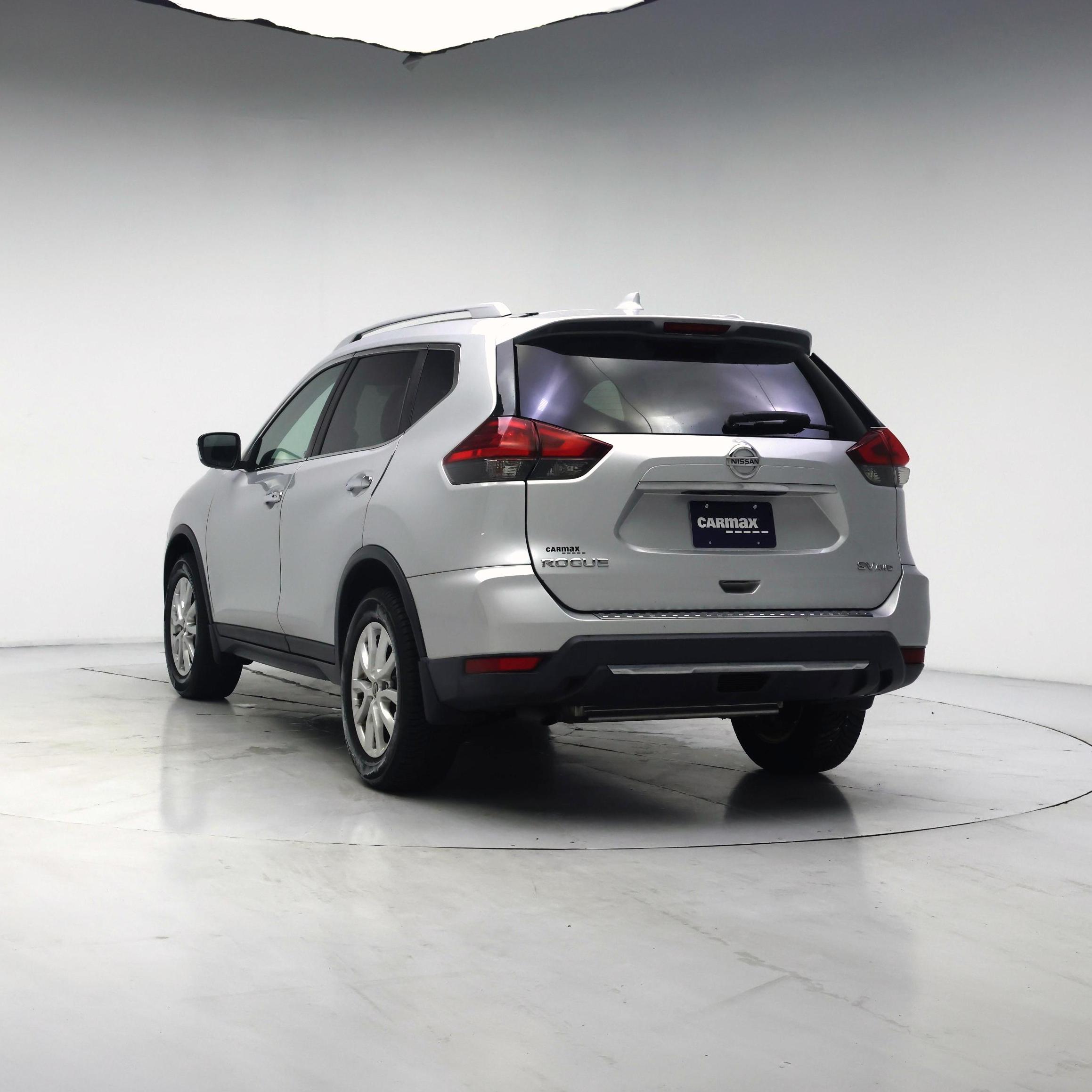 Thumbnail: 2017 Nissan Rogue - 2