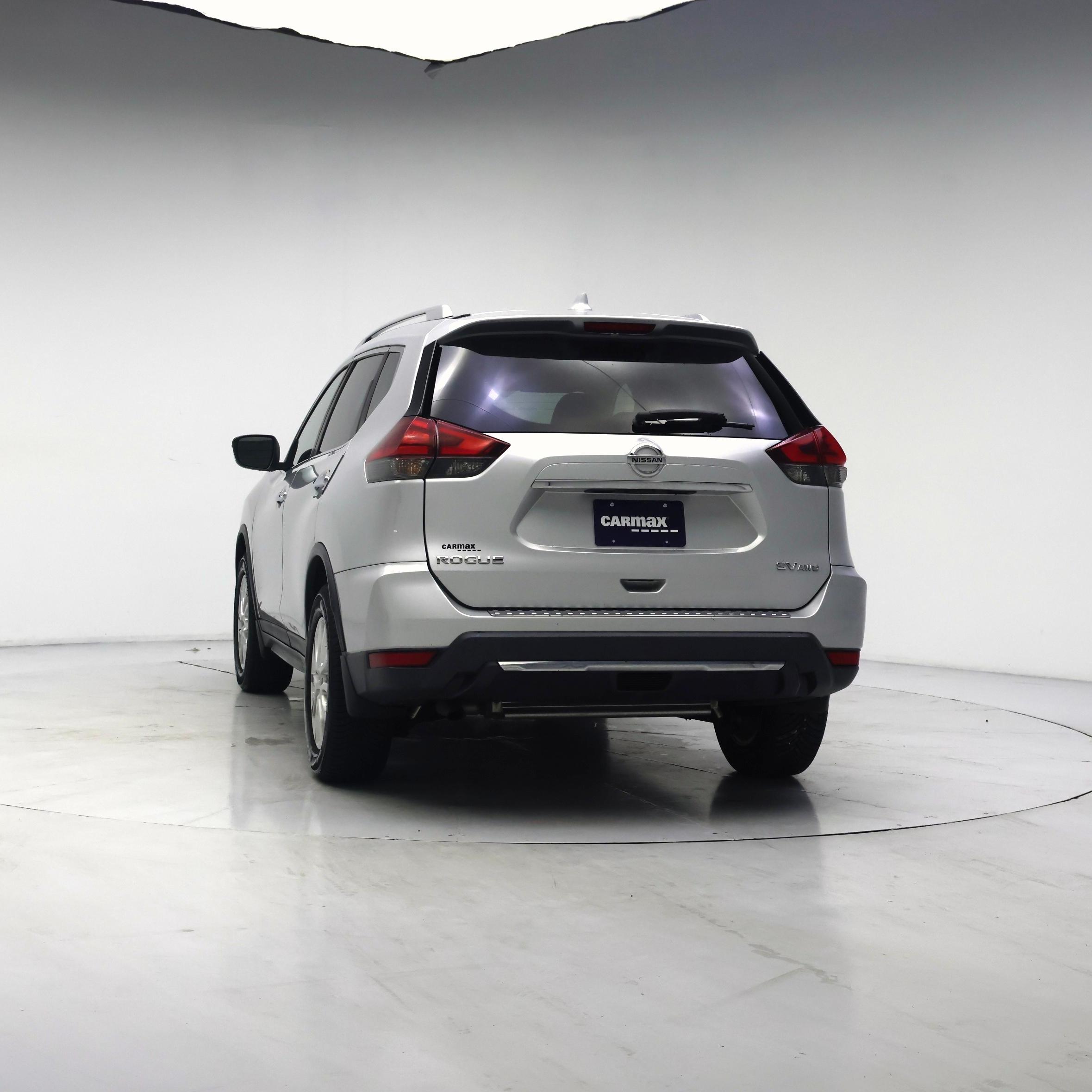 Thumbnail: 2017 Nissan Rogue - 6