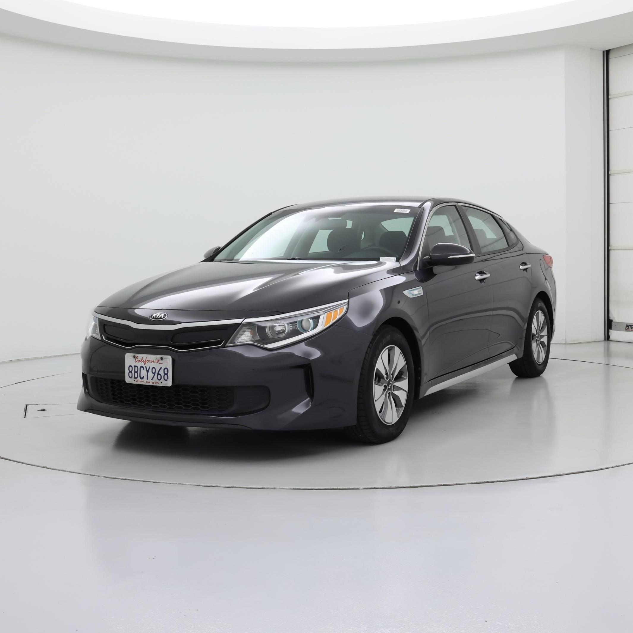 Thumbnail: 2017 Kia Optima - 4