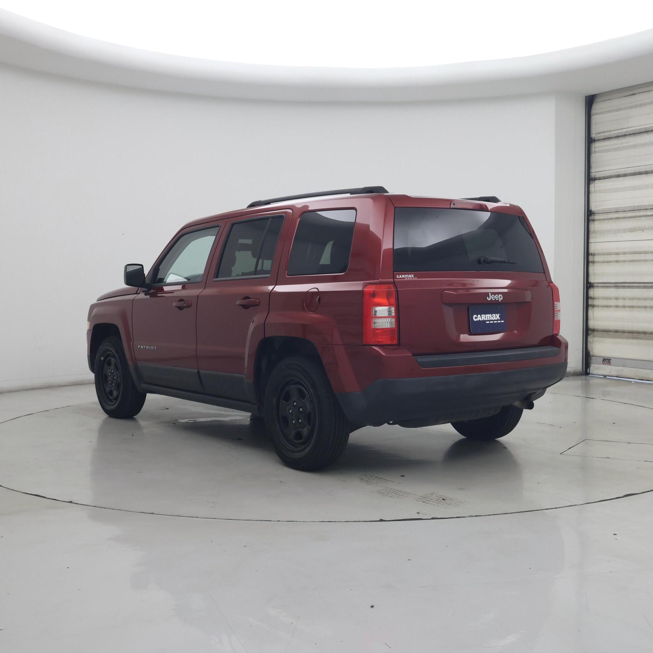Thumbnail: 2015 Jeep Patriot - 2
