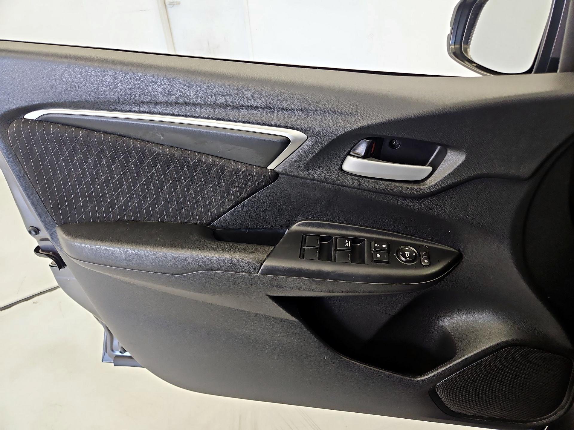 Thumbnail: 2019 Honda Fit - 12