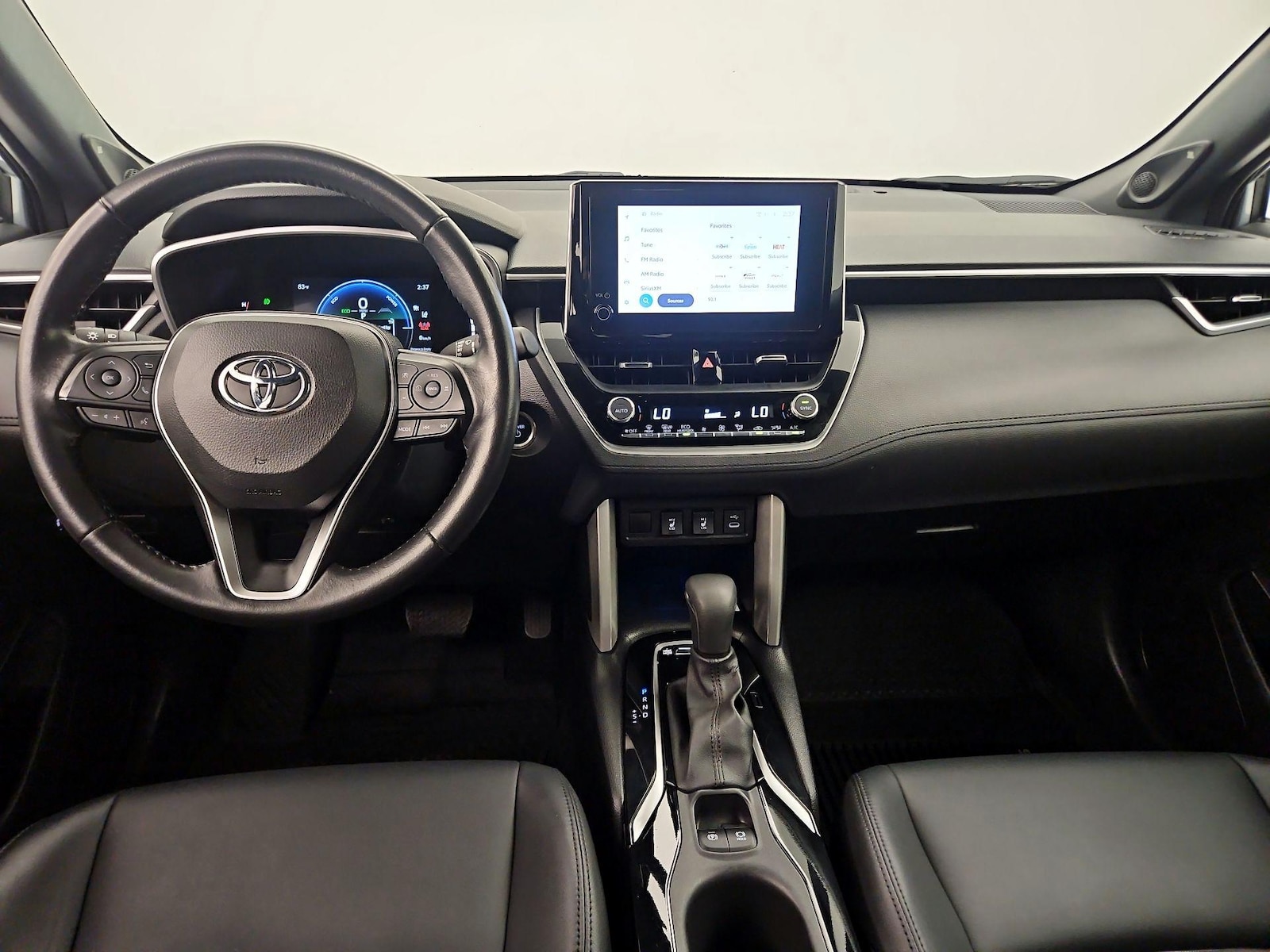 2023 Toyota Corolla Cross XSE - Photo 10