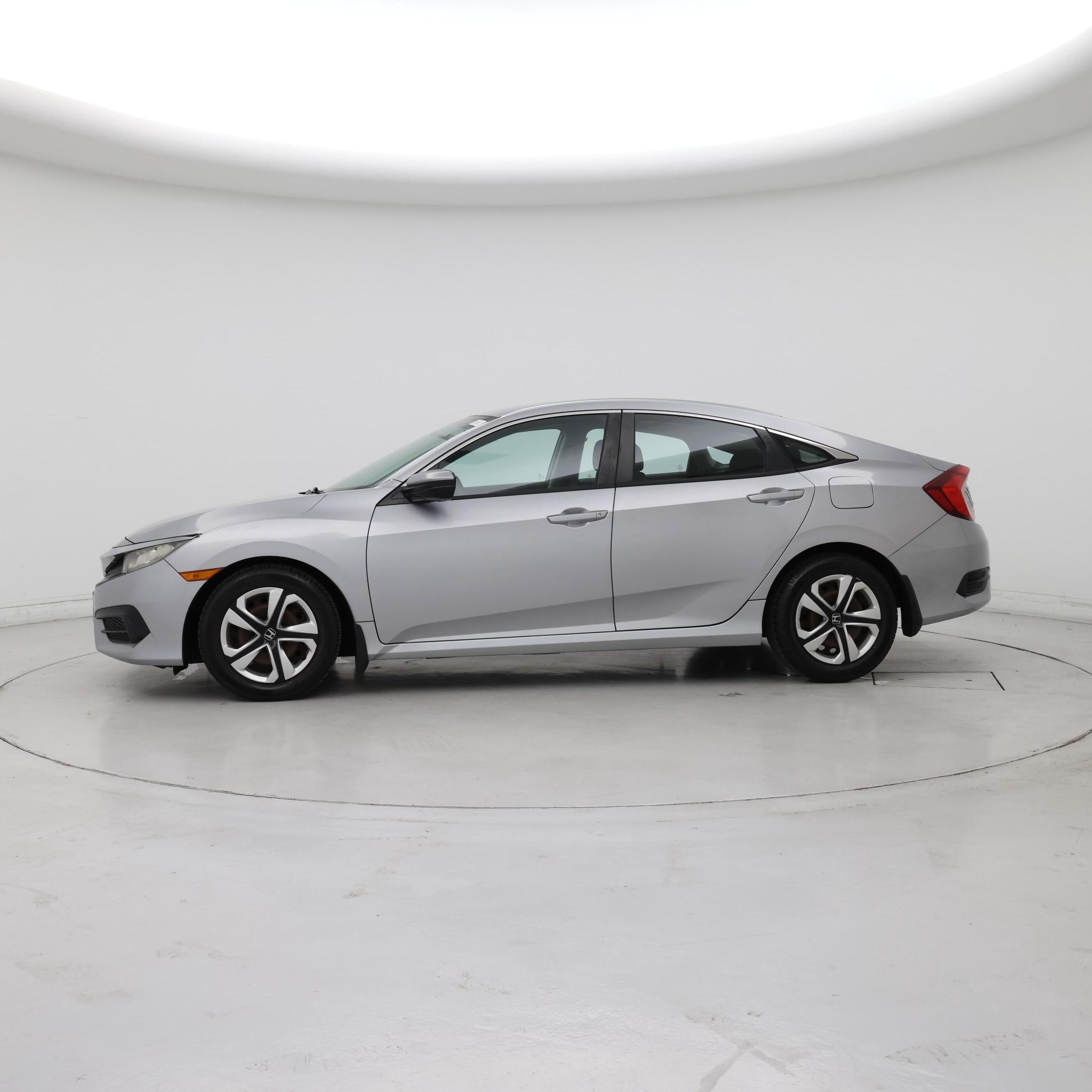 Thumbnail: 2016 Honda Civic - 3