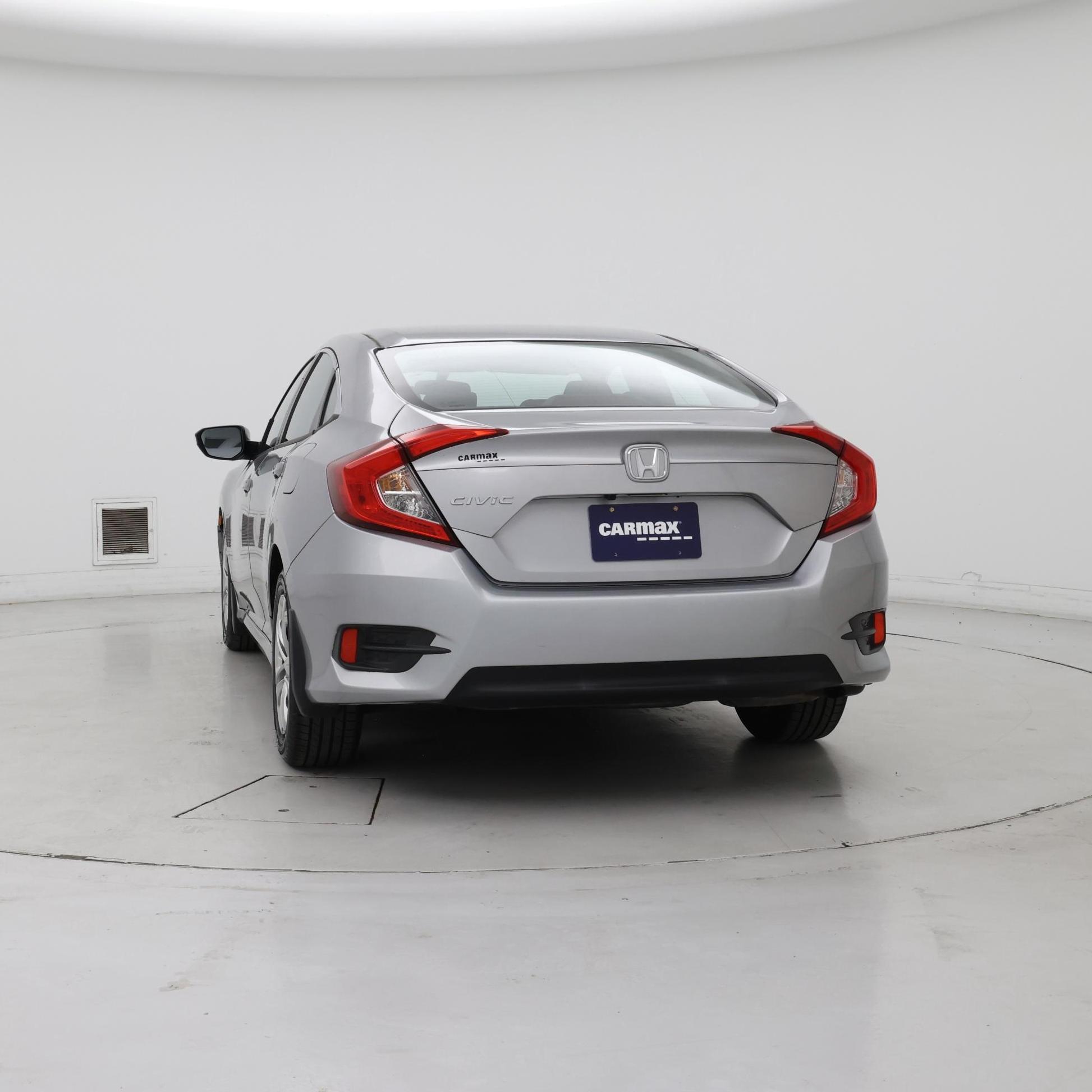 Thumbnail: 2016 Honda Civic - 6
