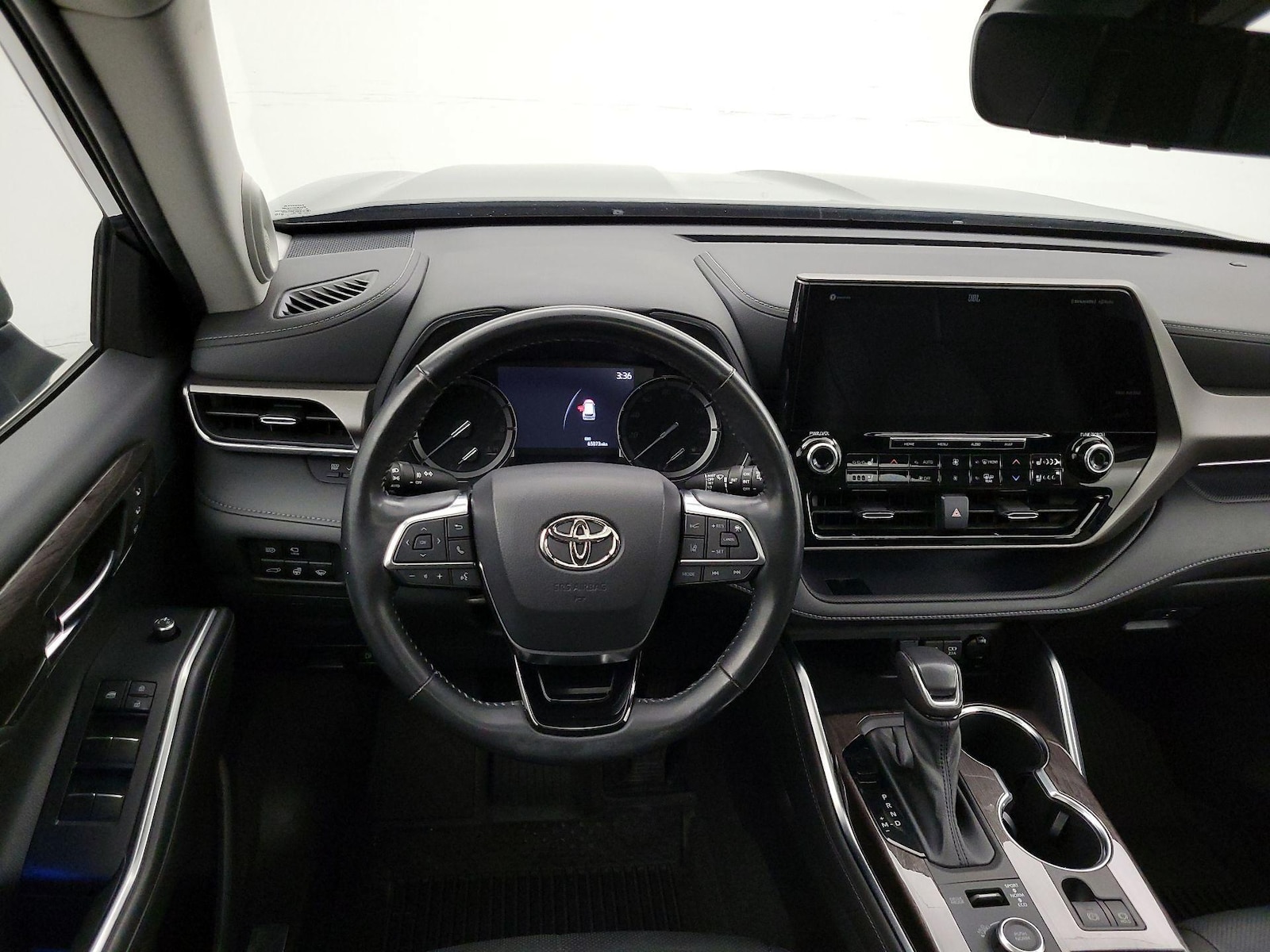 2021 Toyota Highlander Limited - Photo 11