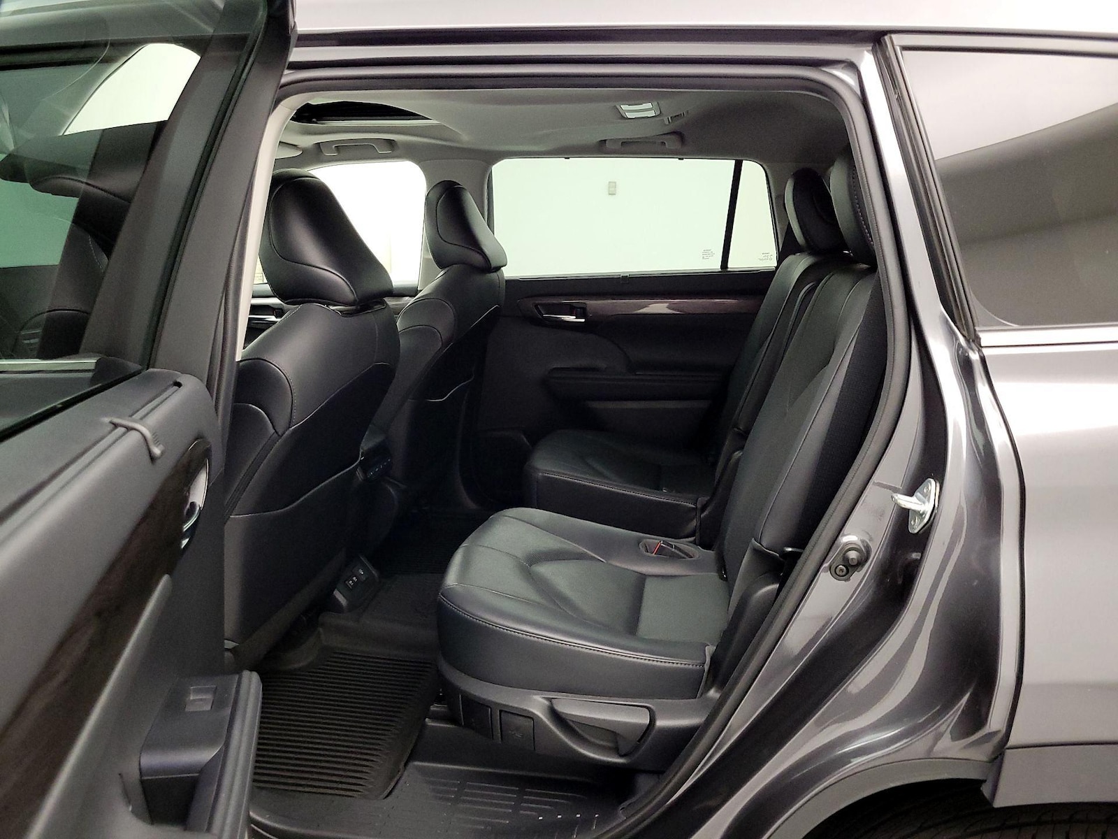 2021 Toyota Highlander Limited - Photo 22