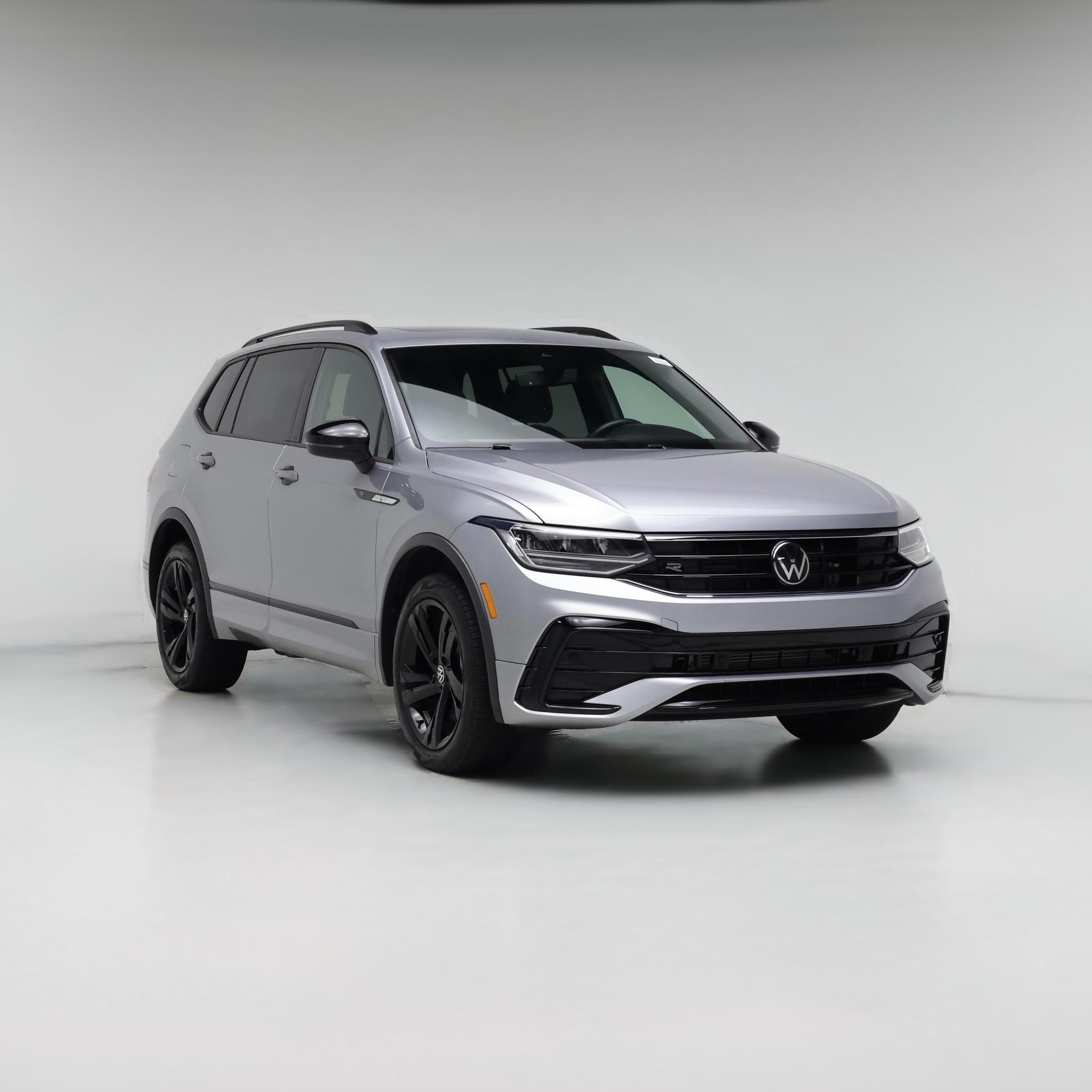 Thumbnail: 2023 Volkswagen Tiguan - 1