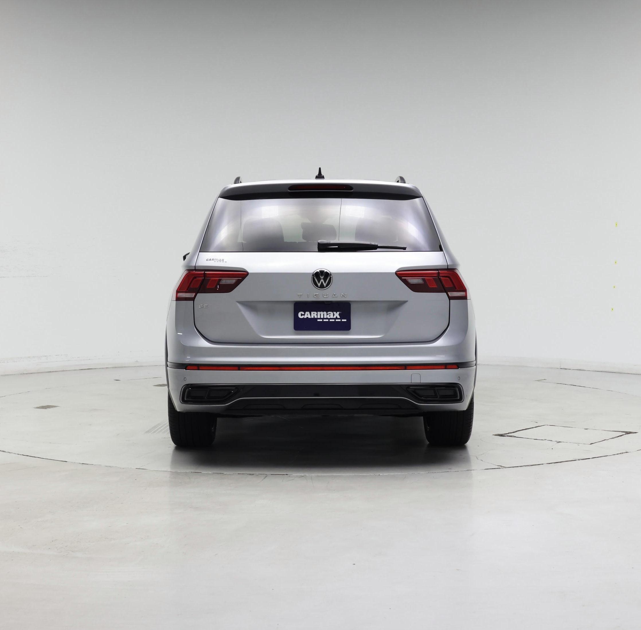 Thumbnail: 2023 Volkswagen Tiguan - 6