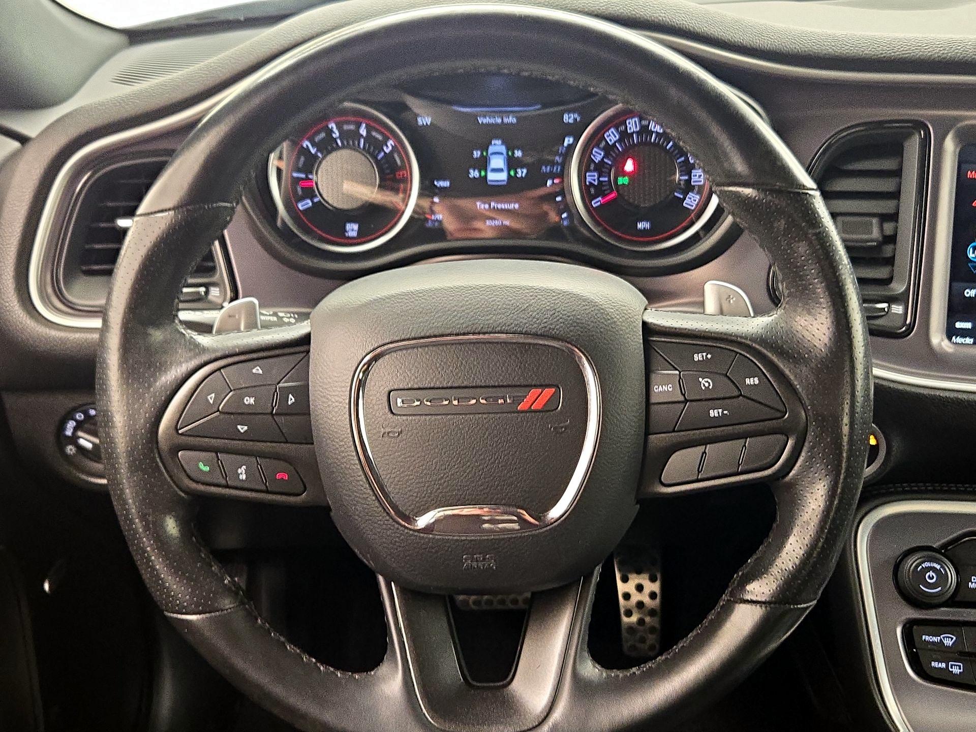 Thumbnail: 2020 Dodge Challenger - 10