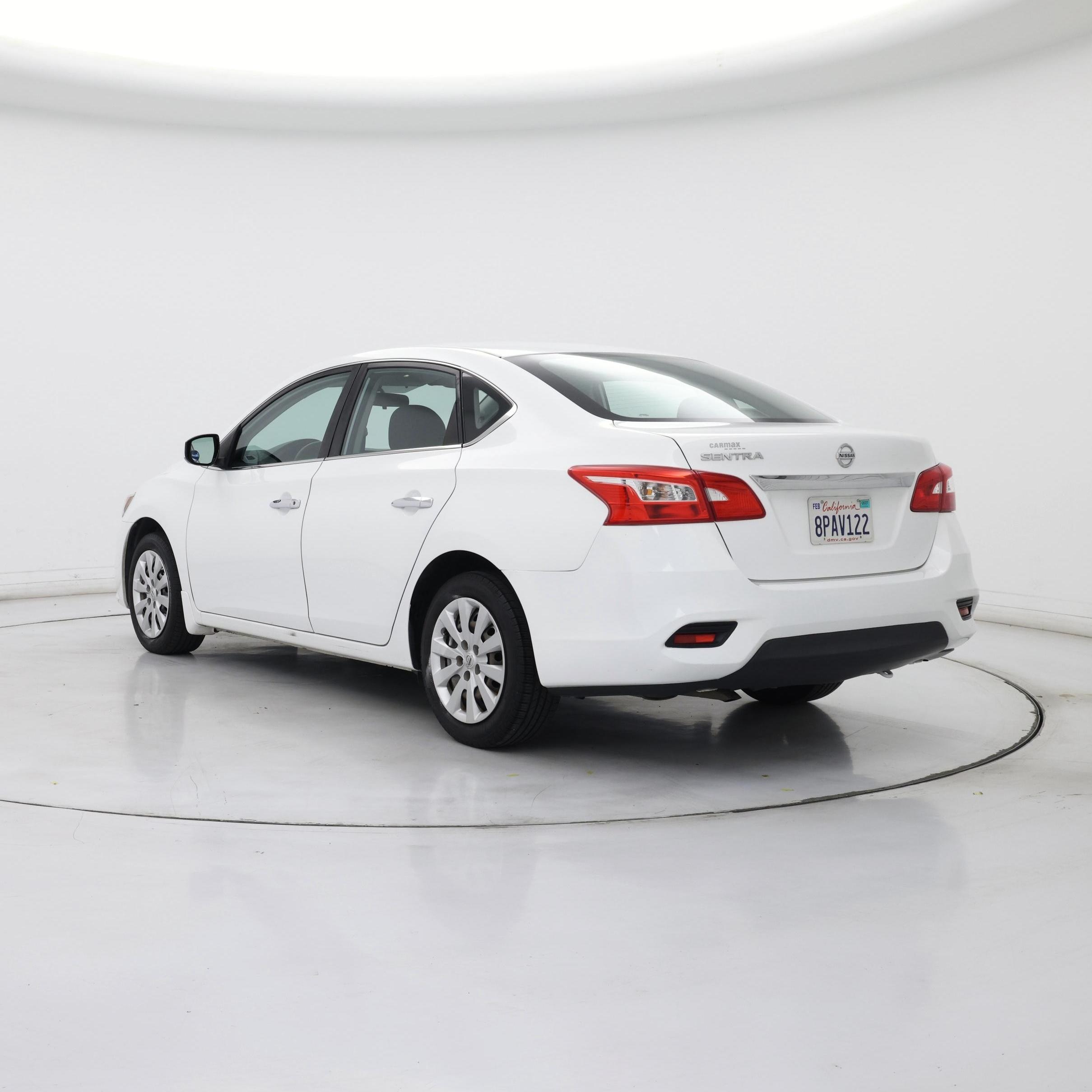 Thumbnail: 2017 Nissan Sentra - 2