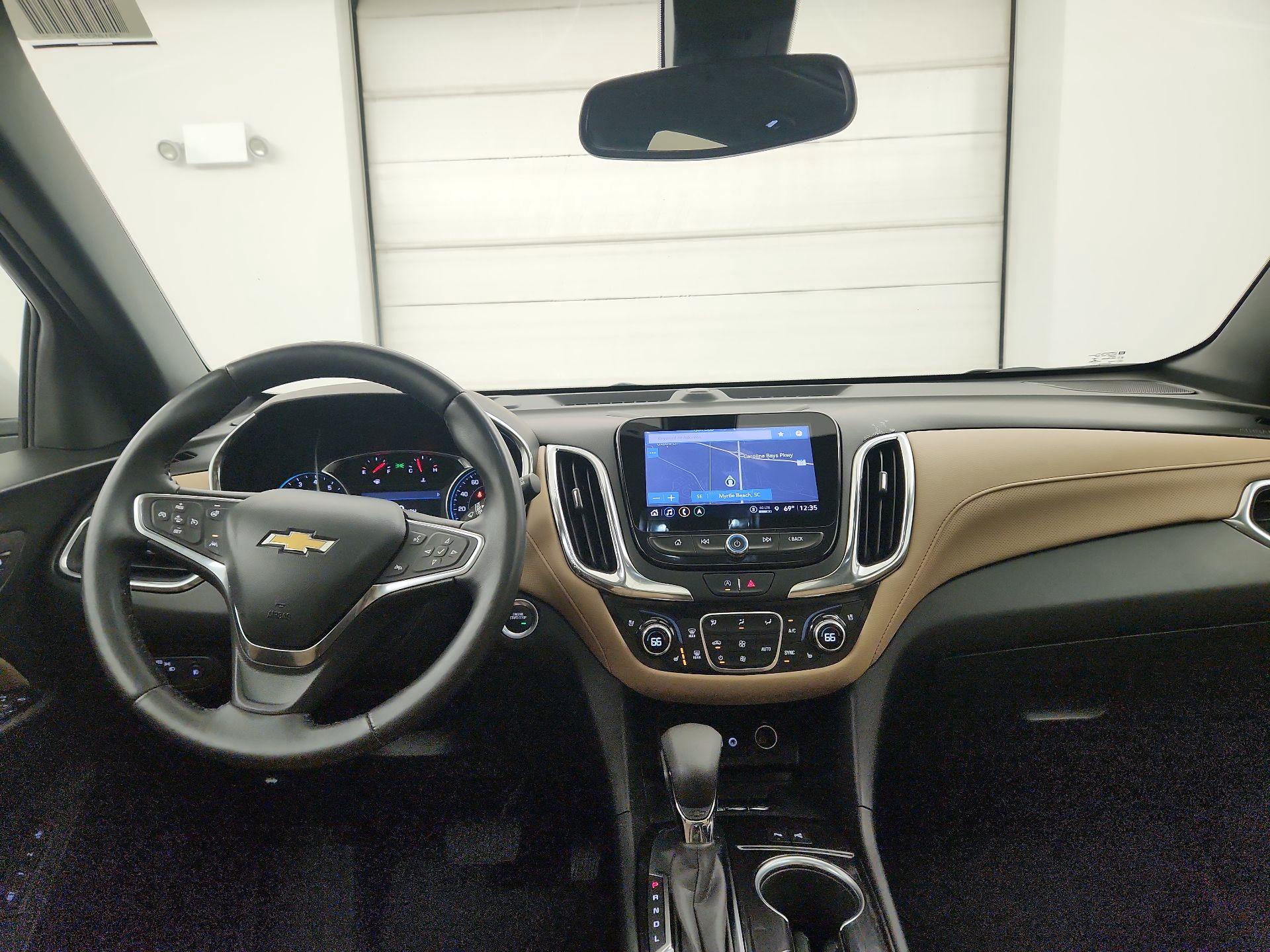 Thumbnail: 2022 Chevrolet Equinox - 9