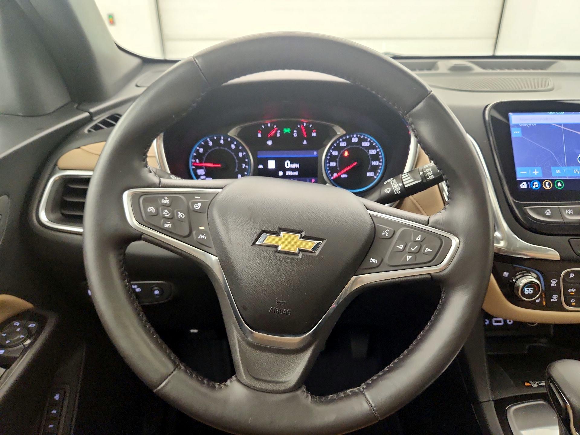 Thumbnail: 2022 Chevrolet Equinox - 10