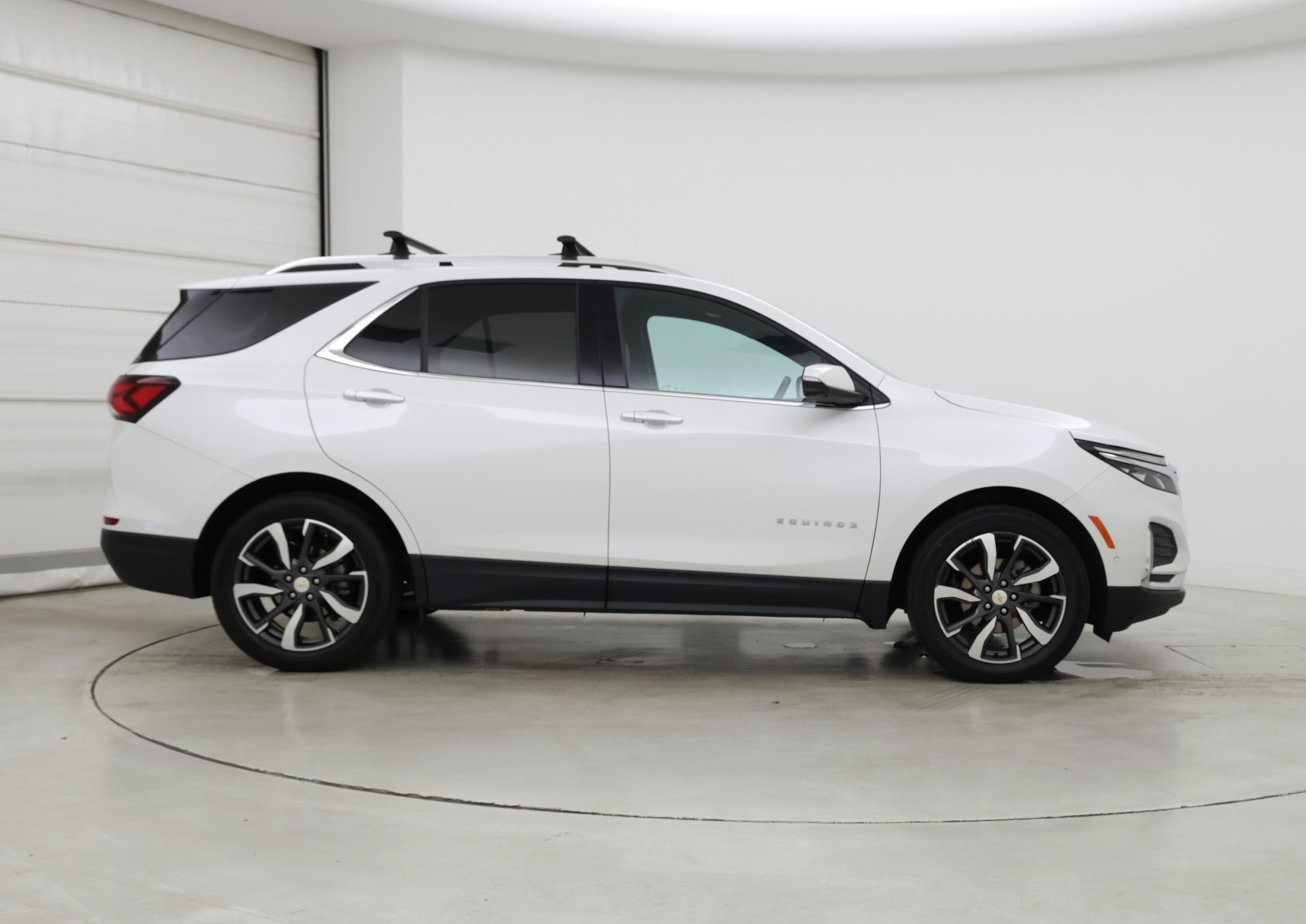 Thumbnail: 2022 Chevrolet Equinox - 7