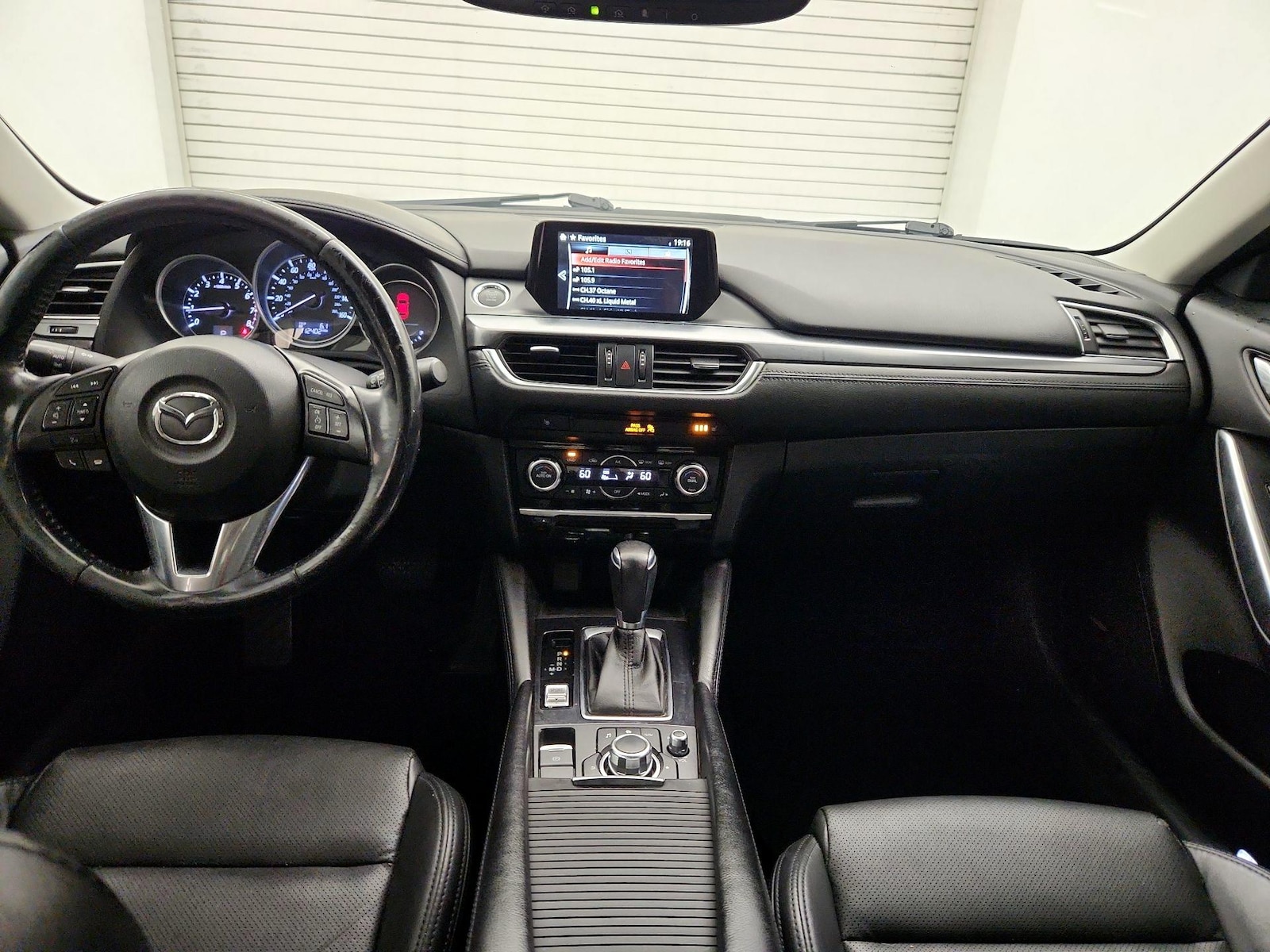 2016 Mazda MAZDA6 i Touring - Photo 10