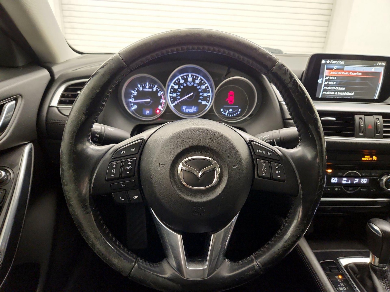2016 Mazda MAZDA6 i Touring - Photo 11